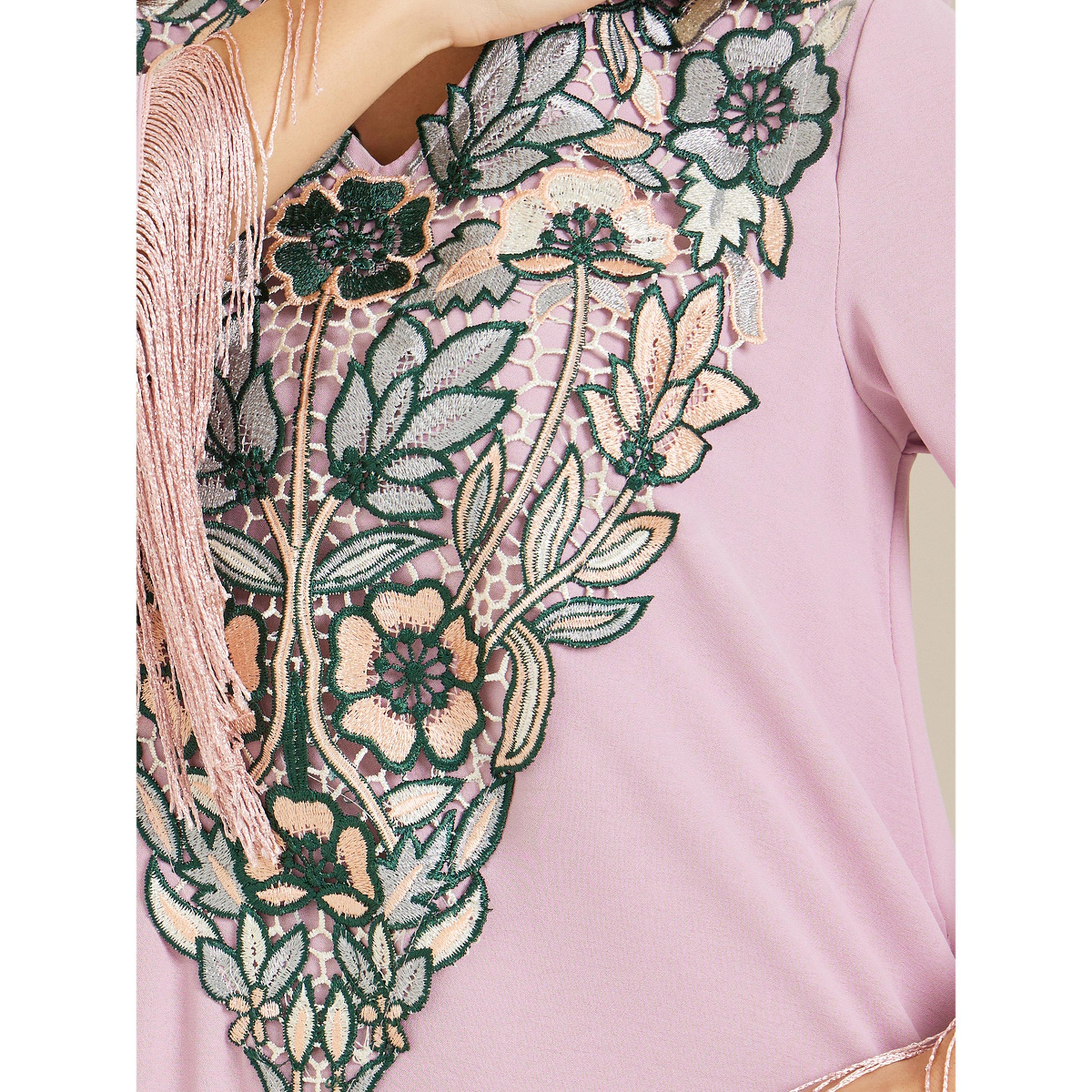 جلابية وردية مطرزة بحافة واسعة-women-arabicclothing-jalabiyas-image-4
