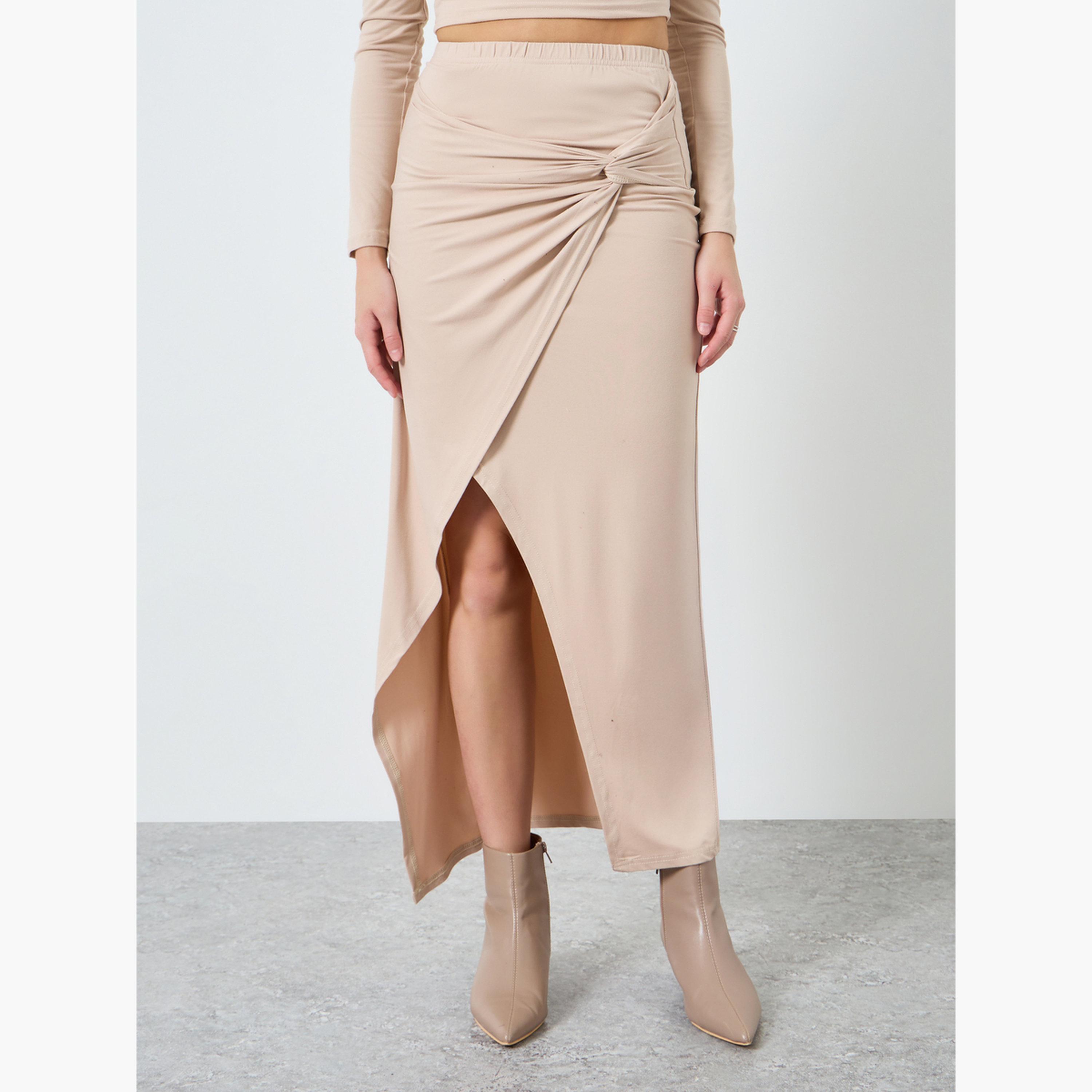 طقم بلوزة قصيرة بياقة عالية وتنورة بفتحة حافة للنساء-women-clothing-coordsets-image-5