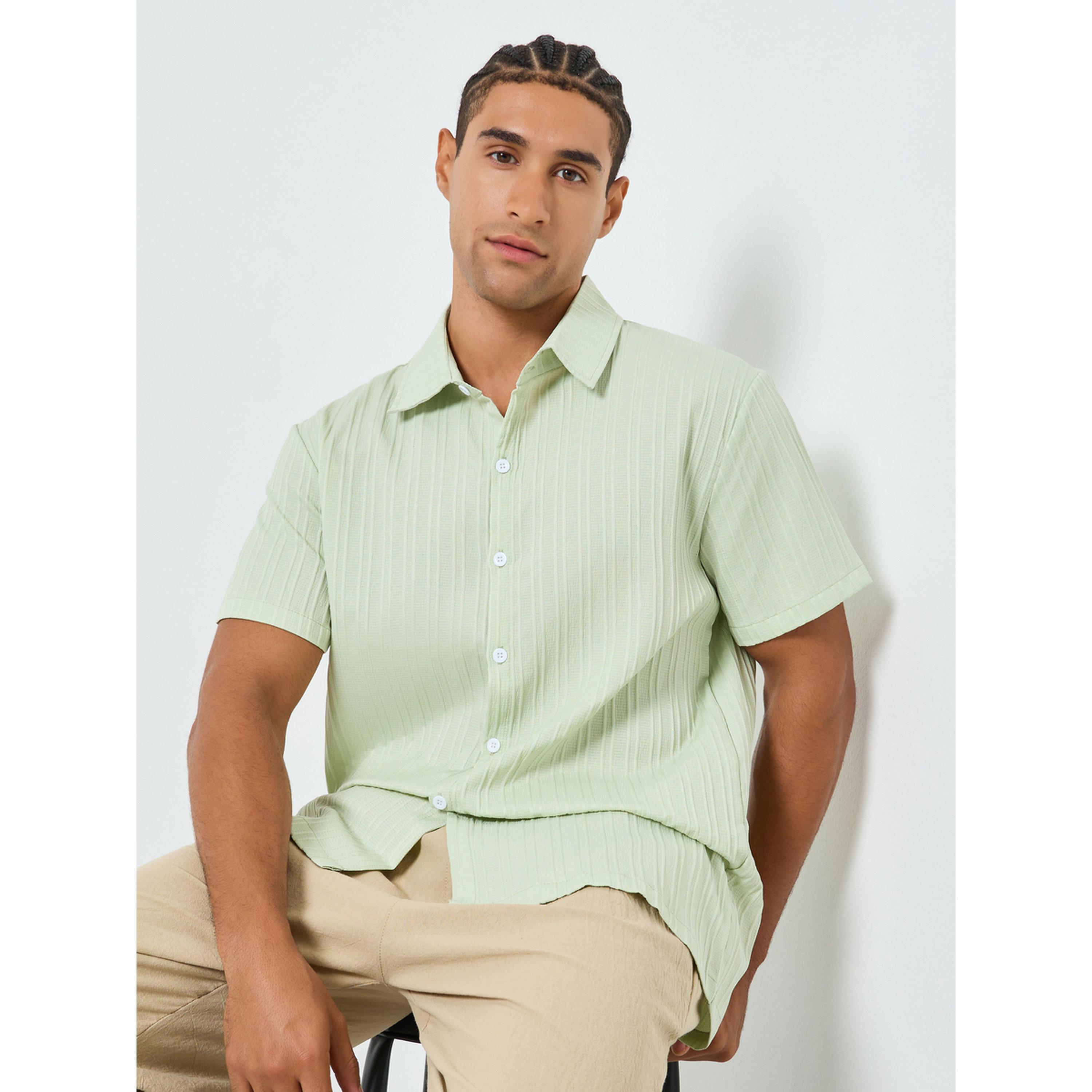 قميص رجالي أخضر قصير الأكمام من Take two-men-clothing-shirts-image-3