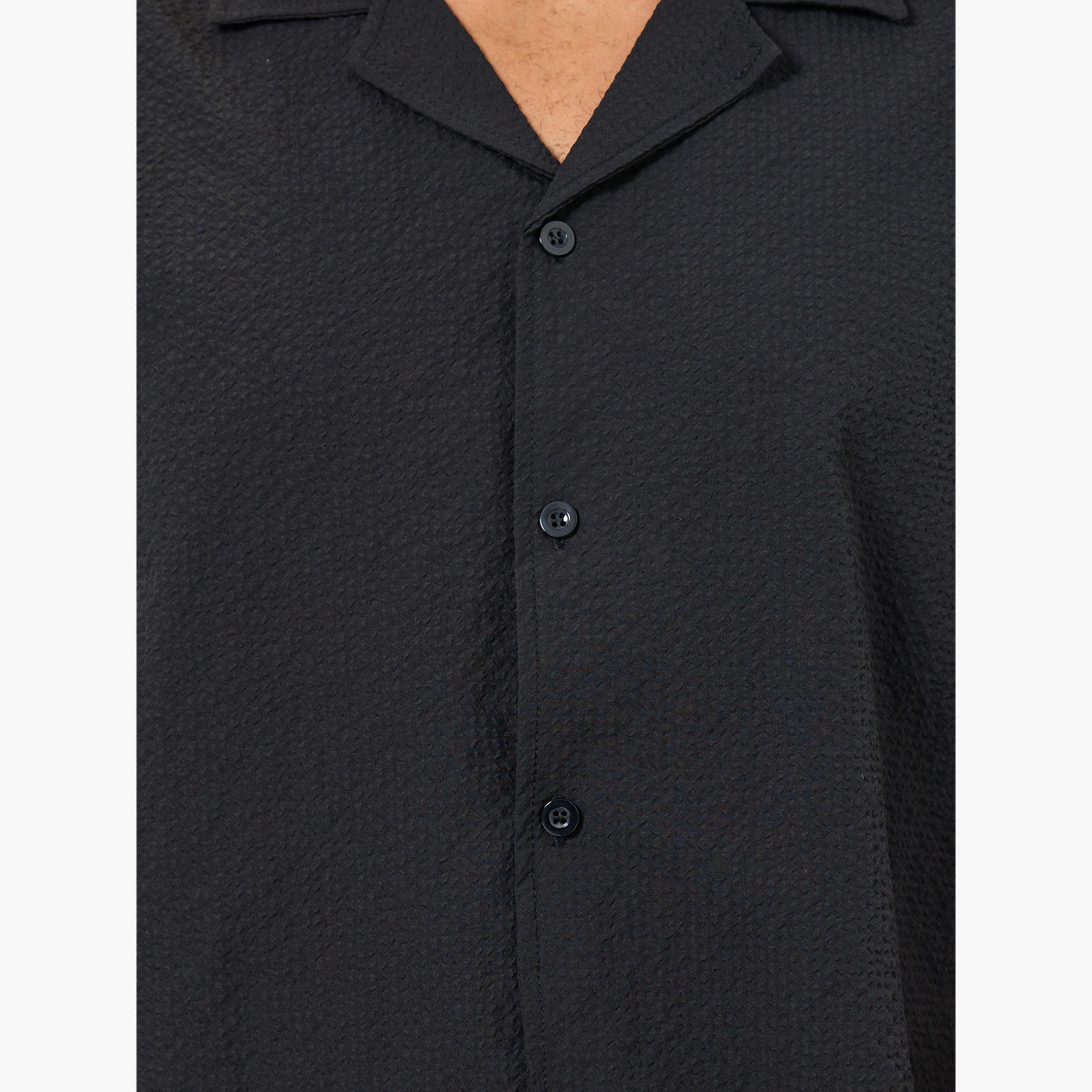 طقم منسق من قميص بأكمام قصيرة وبنطال للرجال-men-clothing-coordsets-image-3