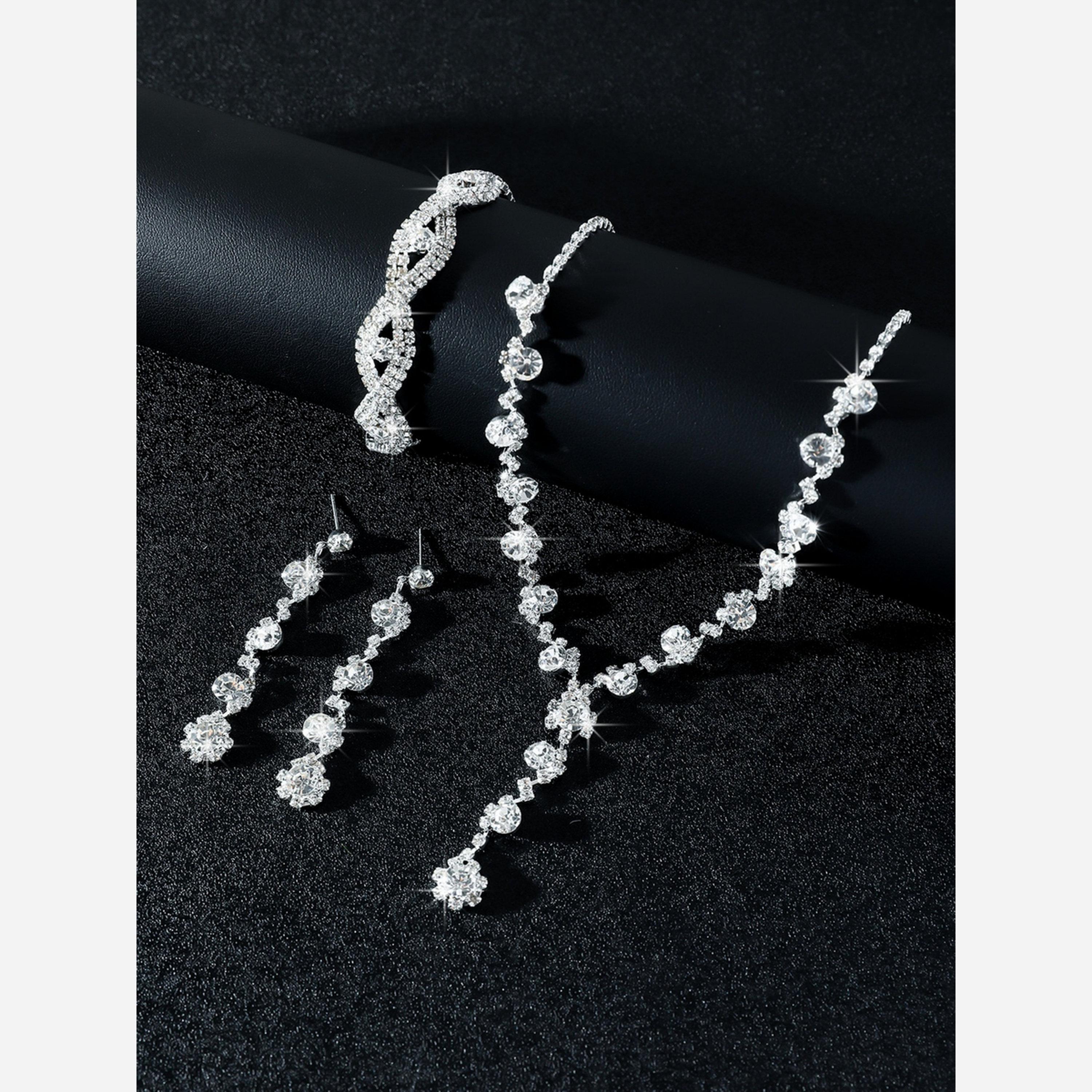 تيك تو - طقم قلادة وأقراط وسوار مزين بالفضة-women-watchesandjewellery-jewellery-jewellerysets-image-6