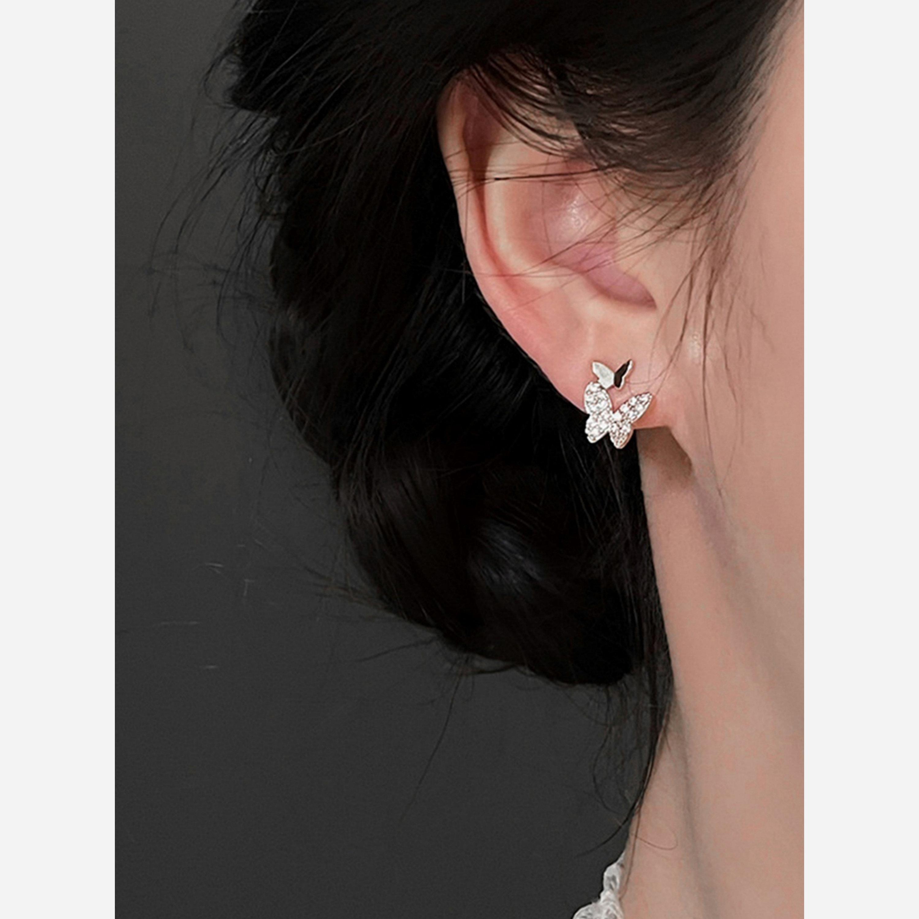 تيك تو - أقراط فضية مزينة على شكل فراشة-women-watchesandjewellery-jewellery-earrings-image-5