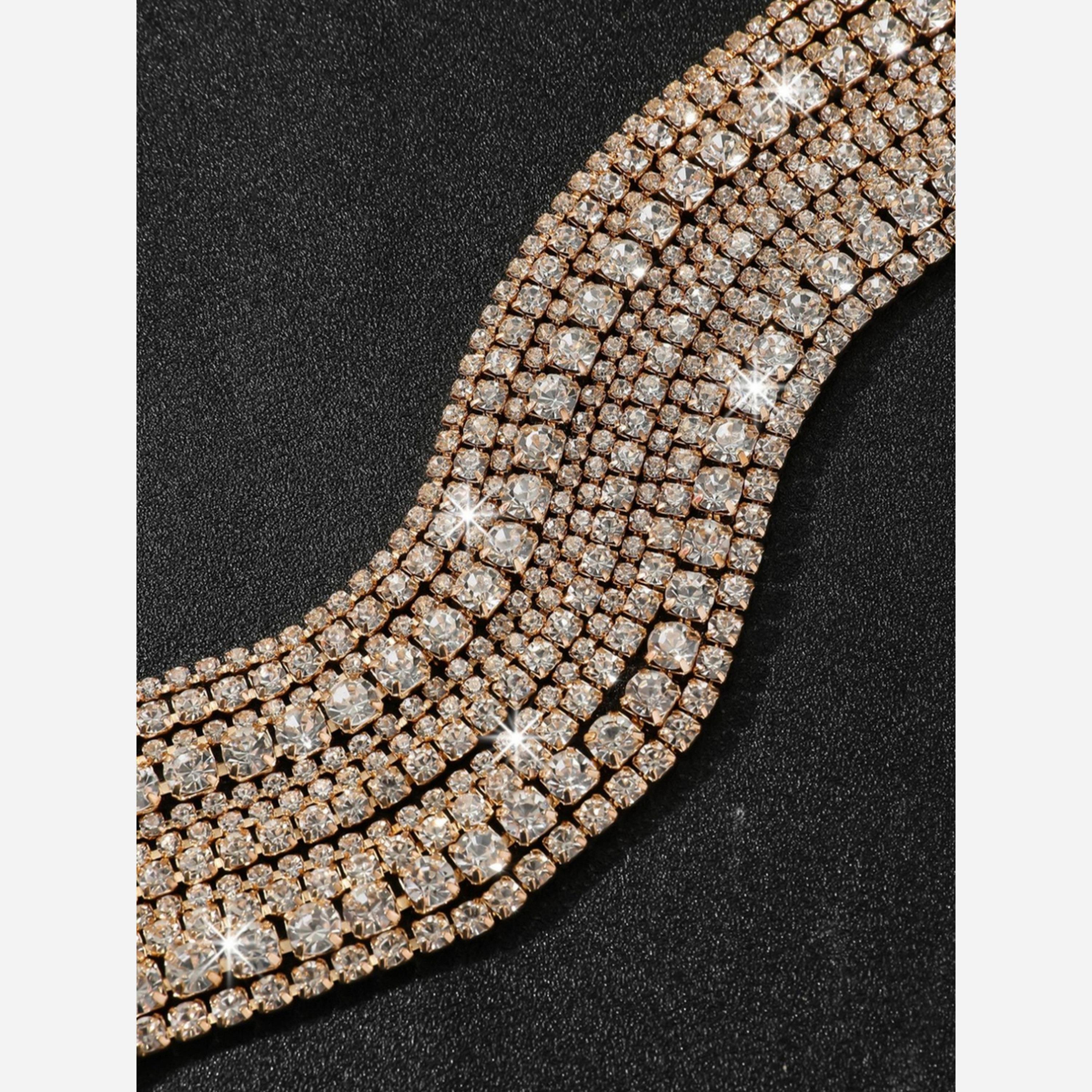 تيك تو - قلادة ذهبية مرصعة بالكريستال-women-watchesandjewellery-jewellery-necklacesandpendants-image-5