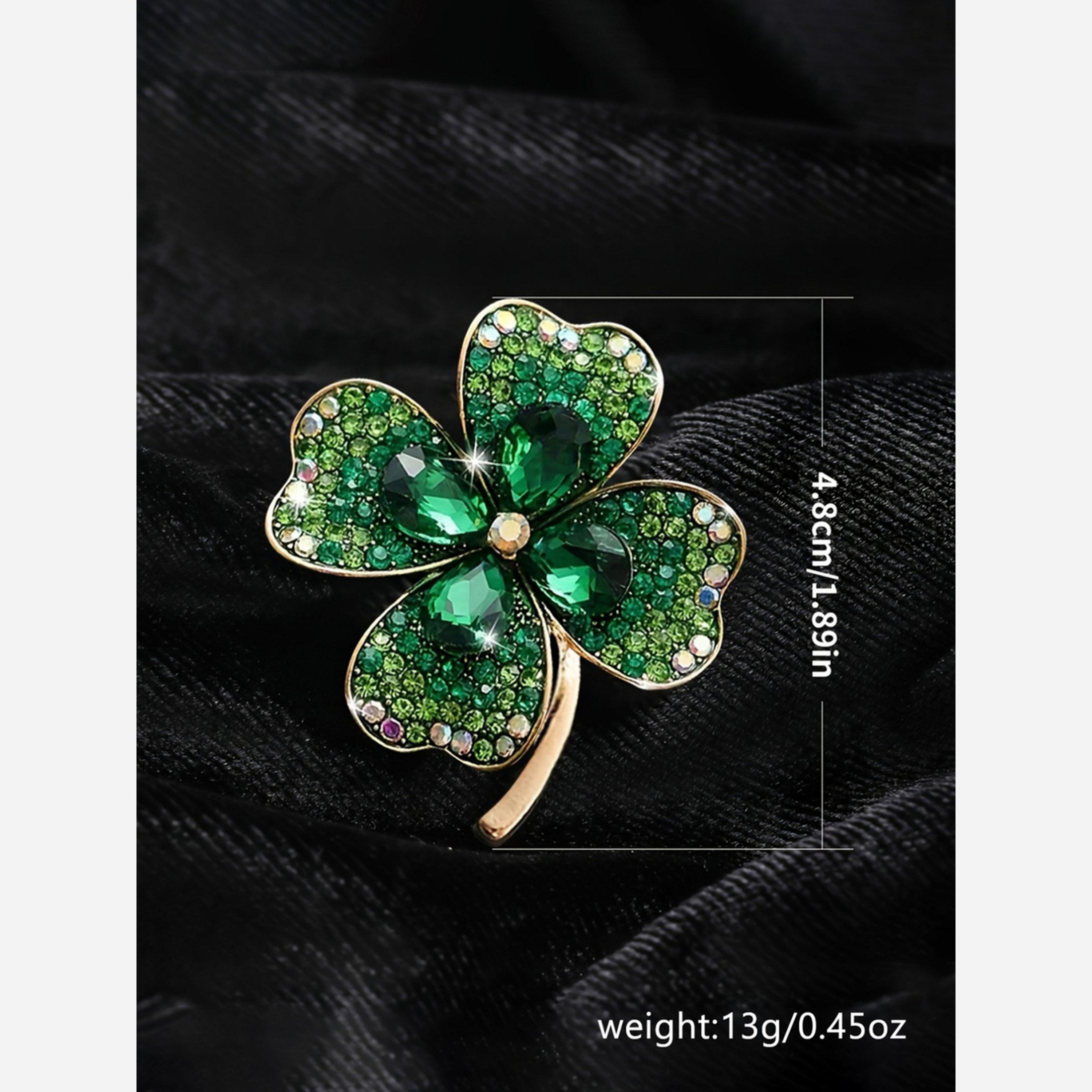 تيك تو - بروش على شكل زهرة البرسيم من الكريستال لون أخضر الزمردي-women-watchesandjewellery-jewellery-brooches-image-4