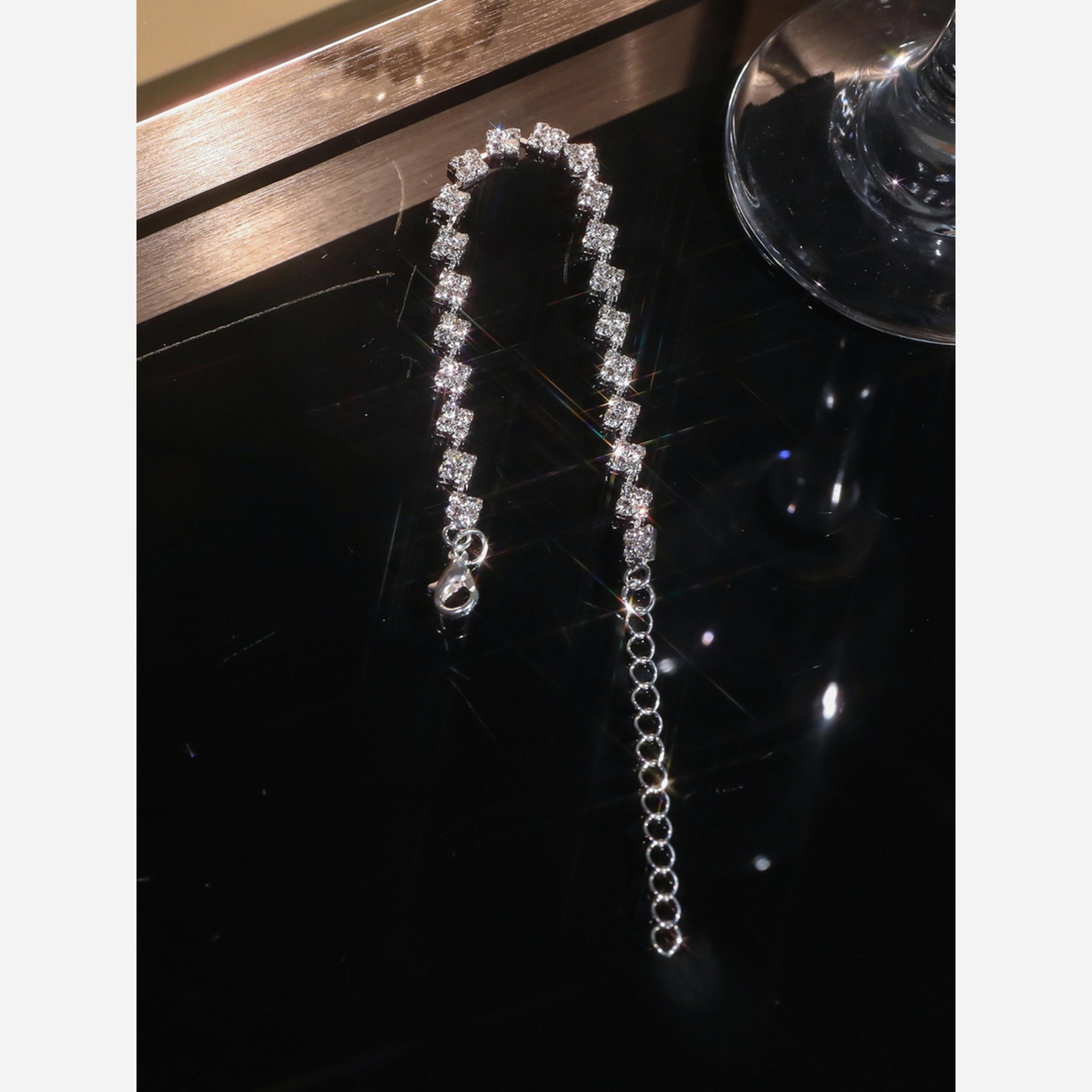تيك تو - سوار فضي مزين بنقوش زهرية متلألئة-women-watchesandjewellery-jewellery-banglesandbracelets-image-6