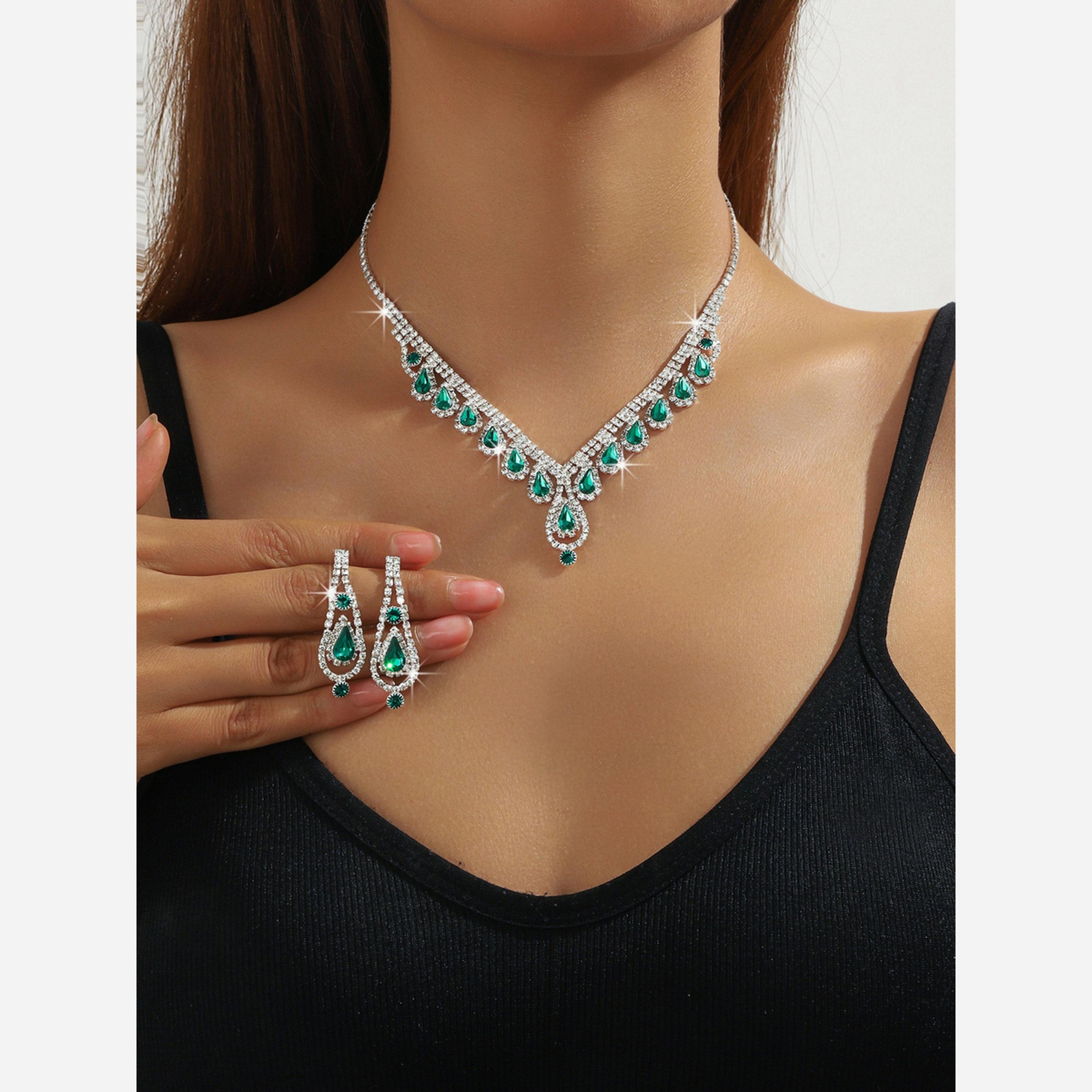 تيك تو - طقم عقد وأقراط من الكريستال لون أخضر الزمردي-women-watchesandjewellery-jewellery-jewellerysets-image-2
