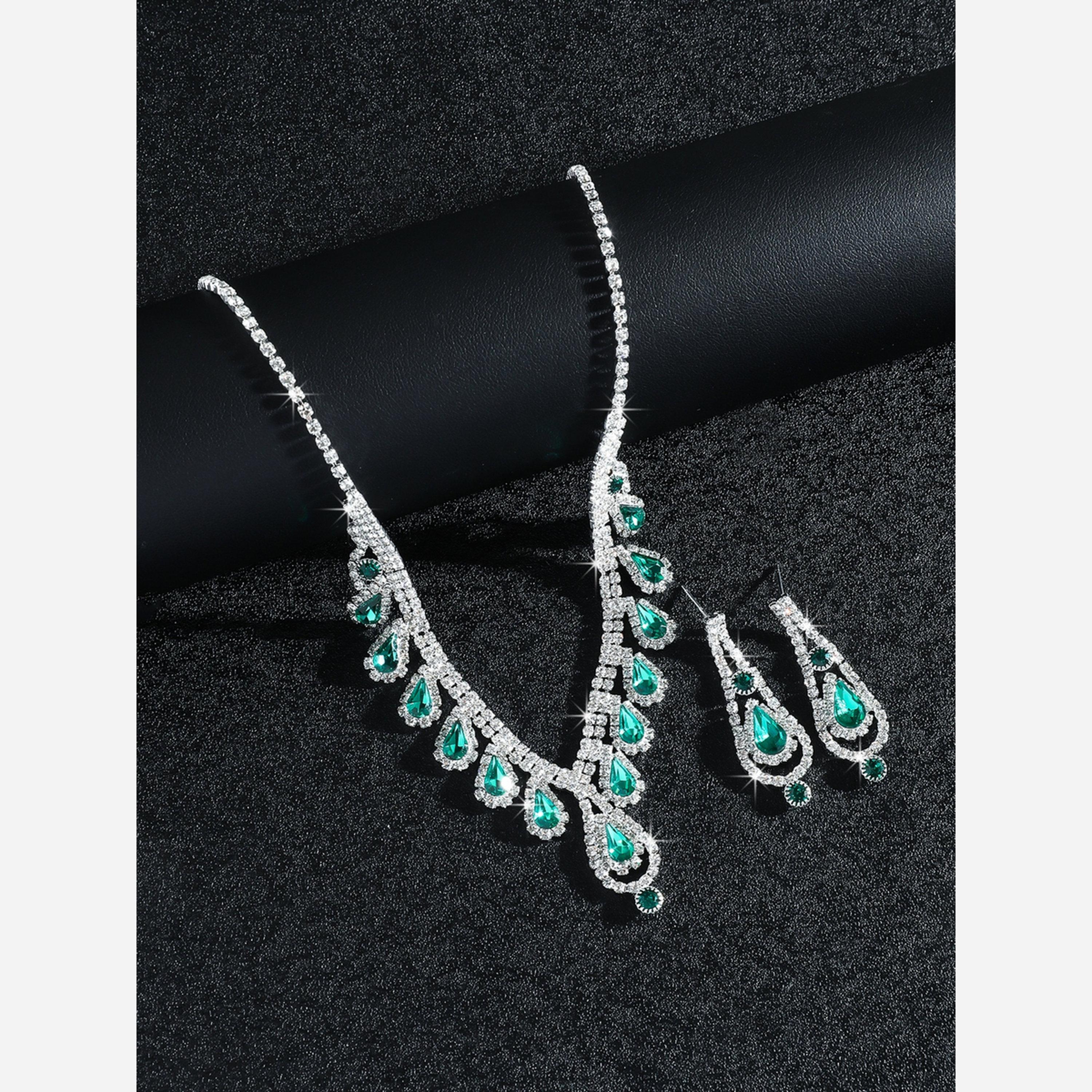 تيك تو - طقم عقد وأقراط من الكريستال لون أخضر الزمردي-women-watchesandjewellery-jewellery-jewellerysets-image-6