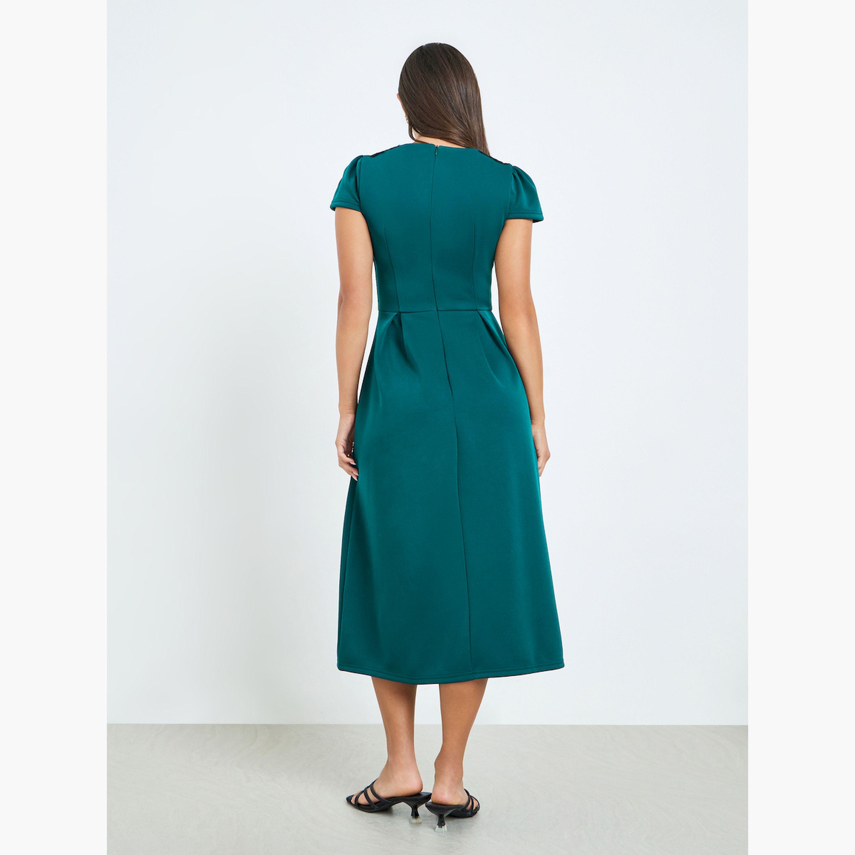 Styli Women Green Pleated A-Line Midi Dress-women-clothing-dresses-image-4