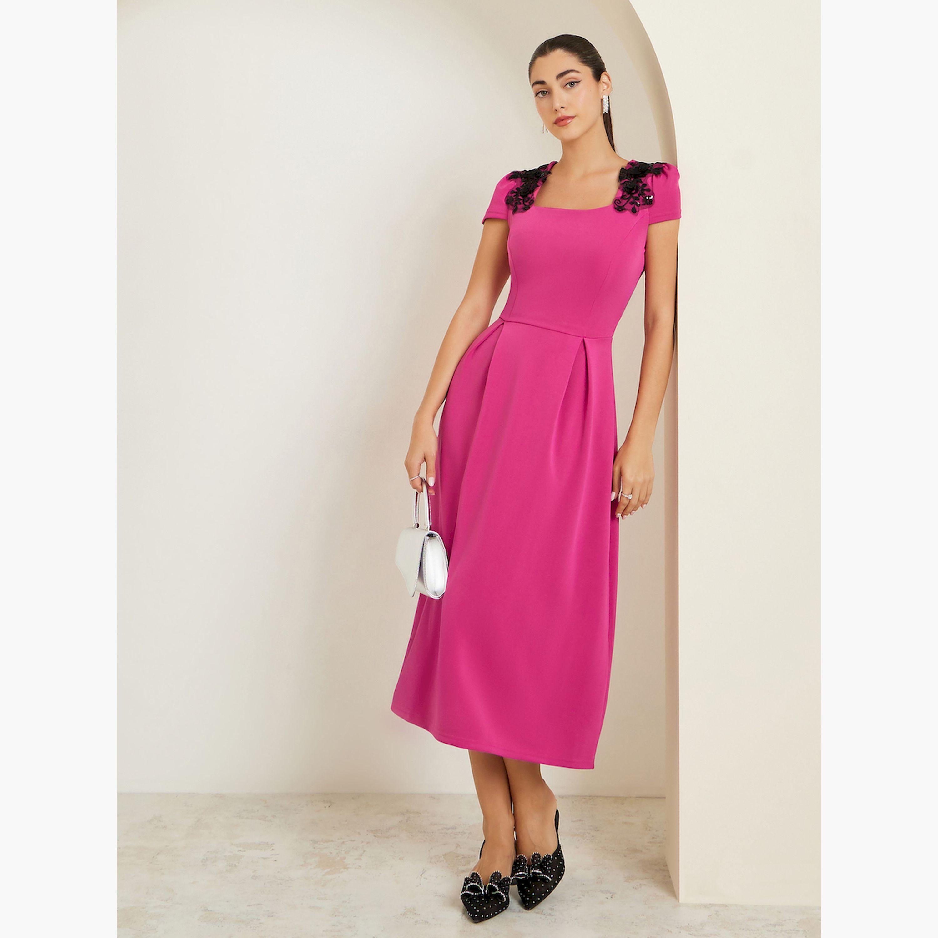 Styli Pink Embellished Short Sleeves Sheath Midi Dress-women-clothing-dresses-image-3