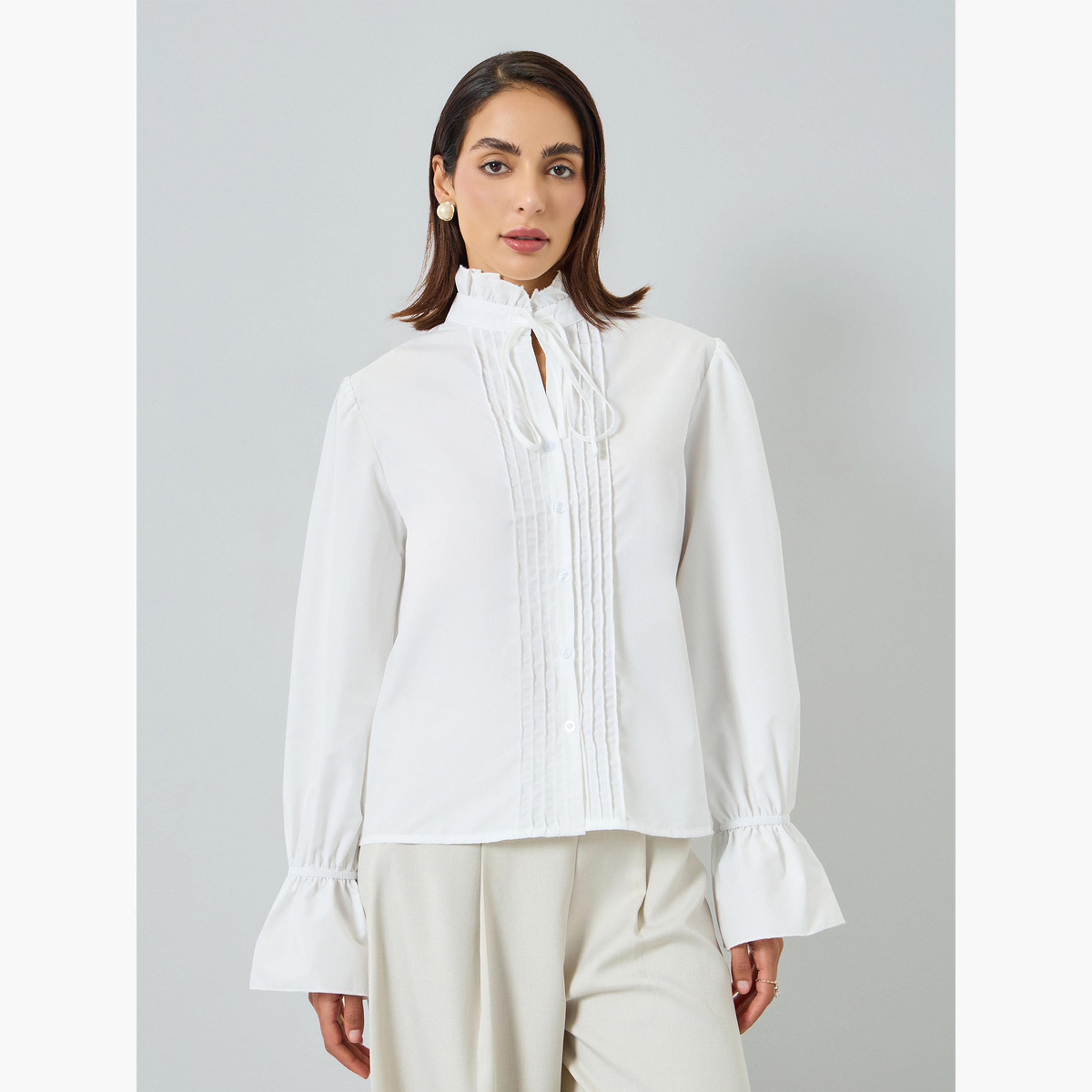 بلوزةة بيضاء بأكمام طويلة وياقة مكشكشة-women-clothing-shirtsandblouses-blouses-image-1