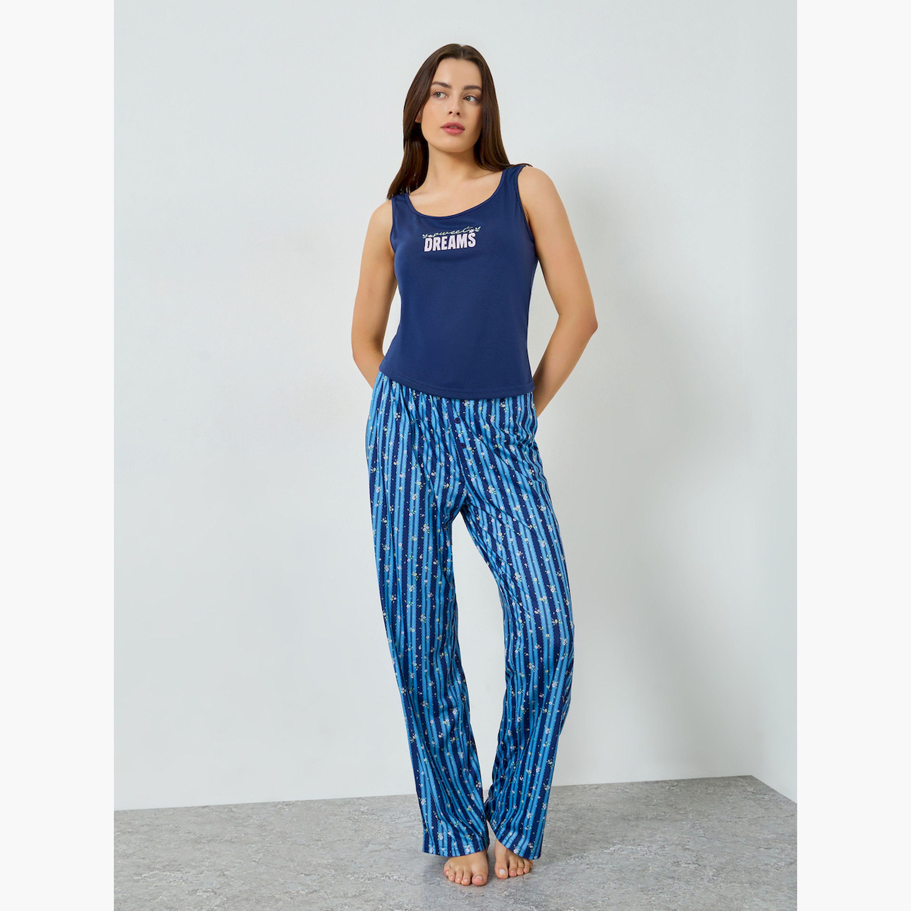 مجموعة من بيجاما مخططة وبلوزة تانك بشعار-women-clothing-nightwear-pyjamas-longsets-image-1