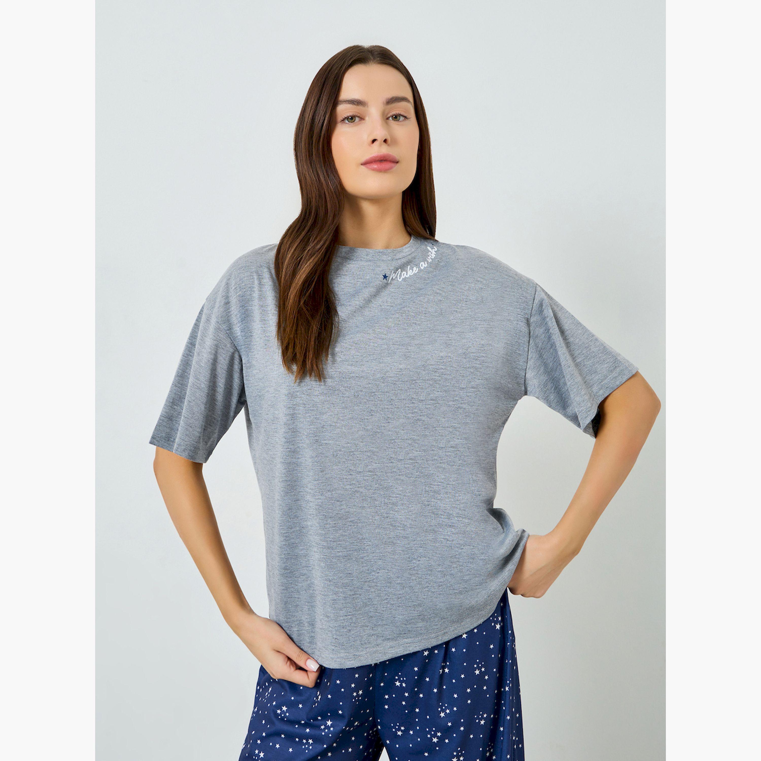 Styli Make A Wish Neck Slogan T-Shirt and Star Print Pyjama Set-women-clothing-nightwear-pyjamas-longsets-image-2