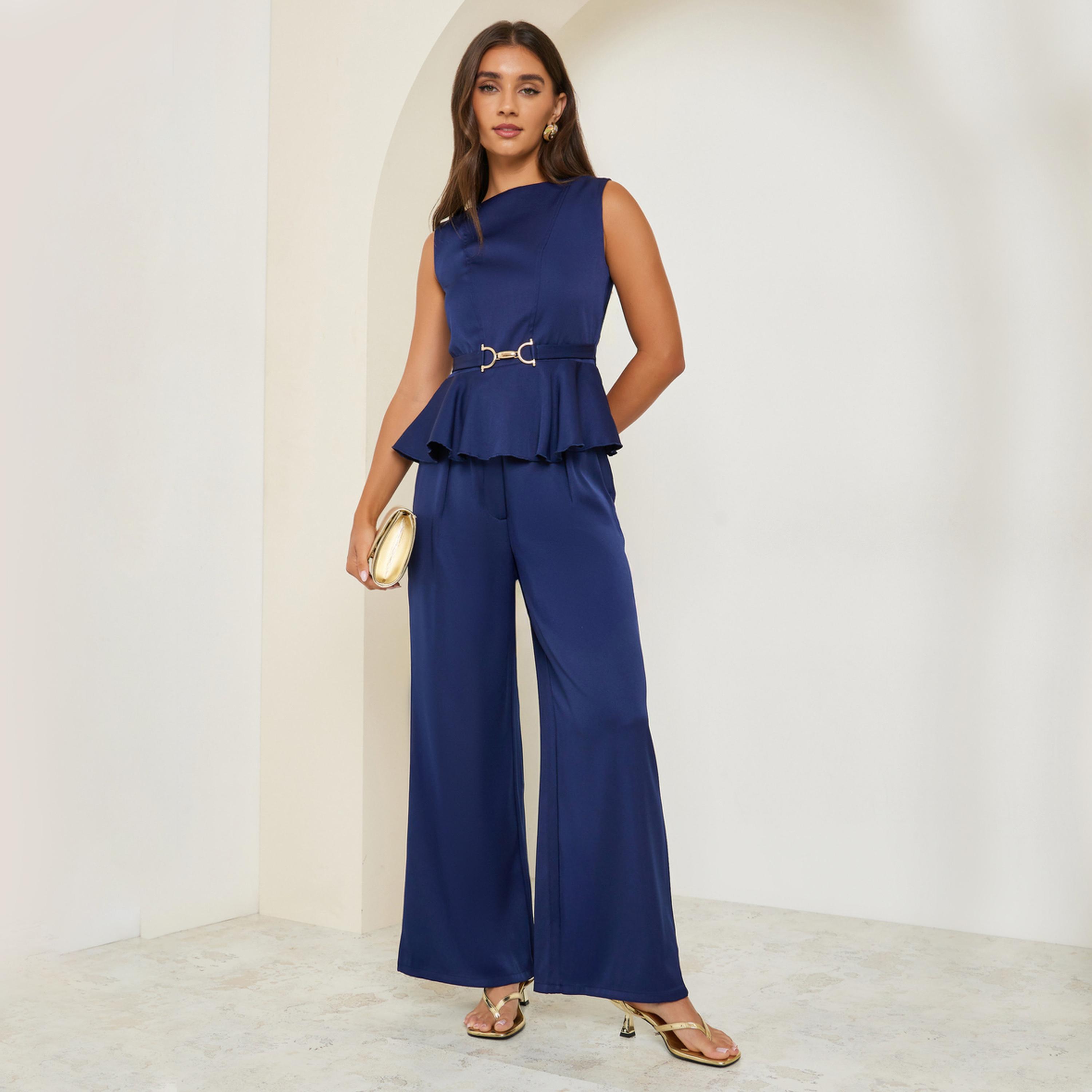 طقم منسق من بلوزة بيبلوم بحزام وبنطال بأرجل واسعة-women-clothing-coordsets-image-1