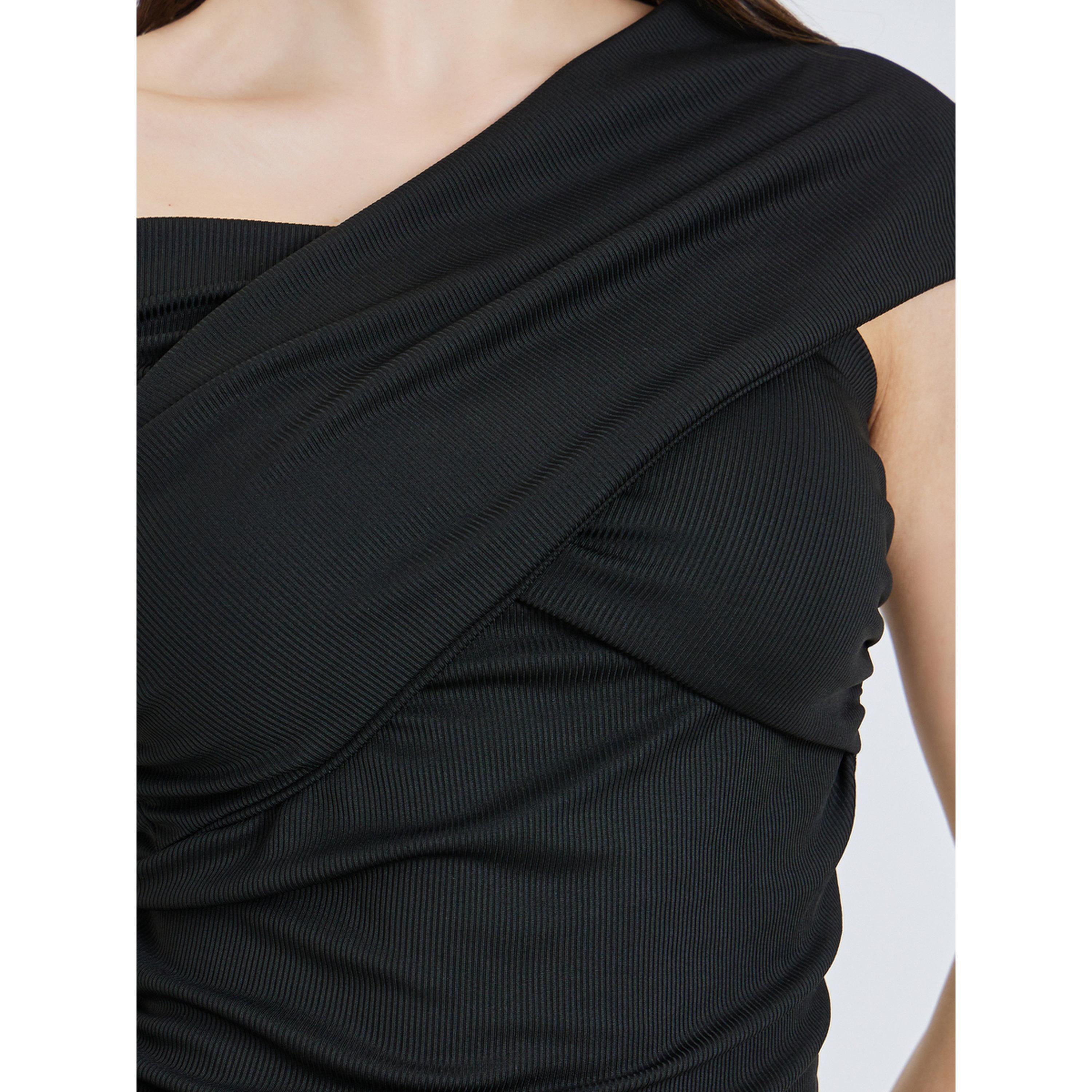 بلوزة محبوك ضيق بكتف واحد-women-clothing-shirtsandblouses-blouses-image-4