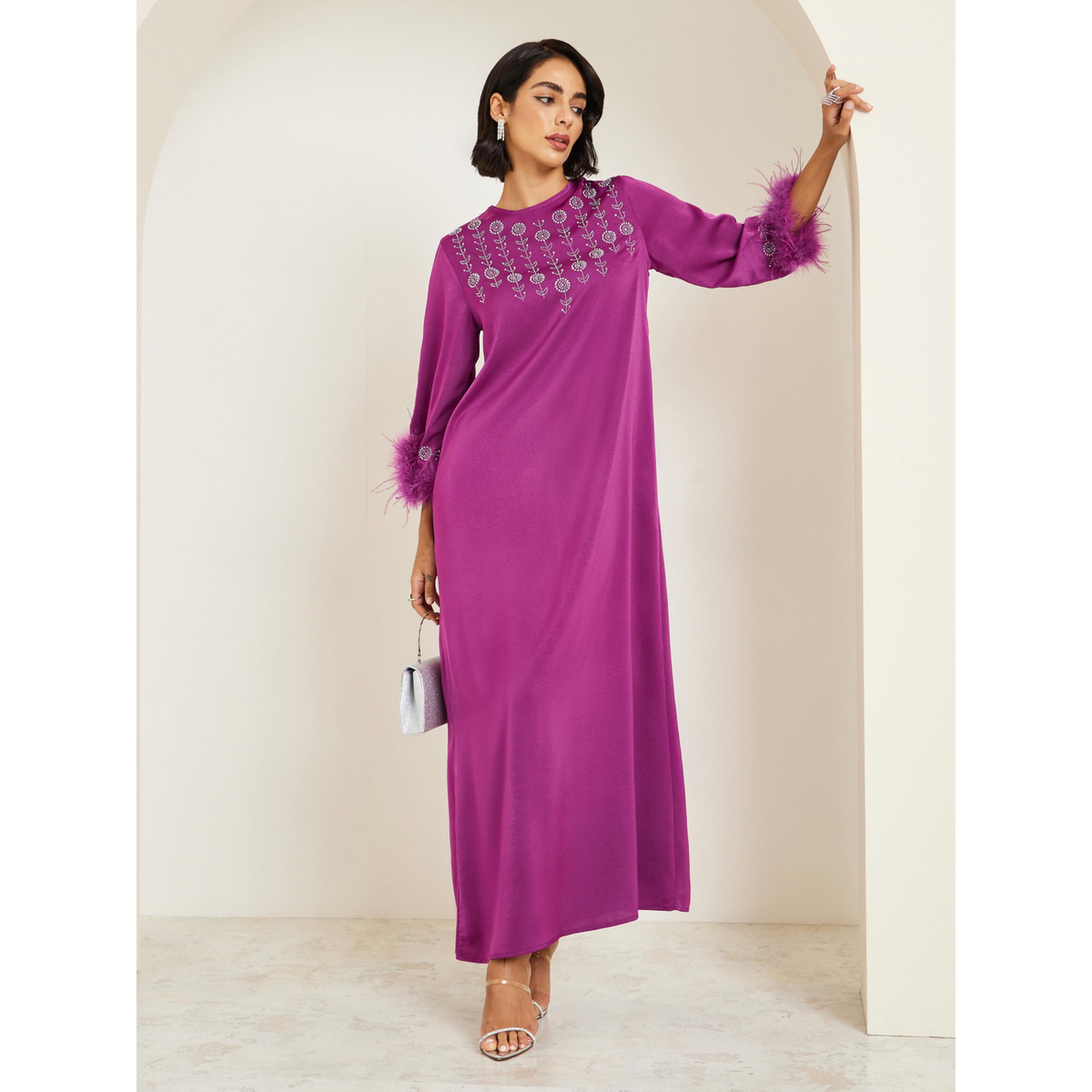 جلابية مزينة بحافة ريش صناعي-women-arabicclothing-jalabiyas-image-3