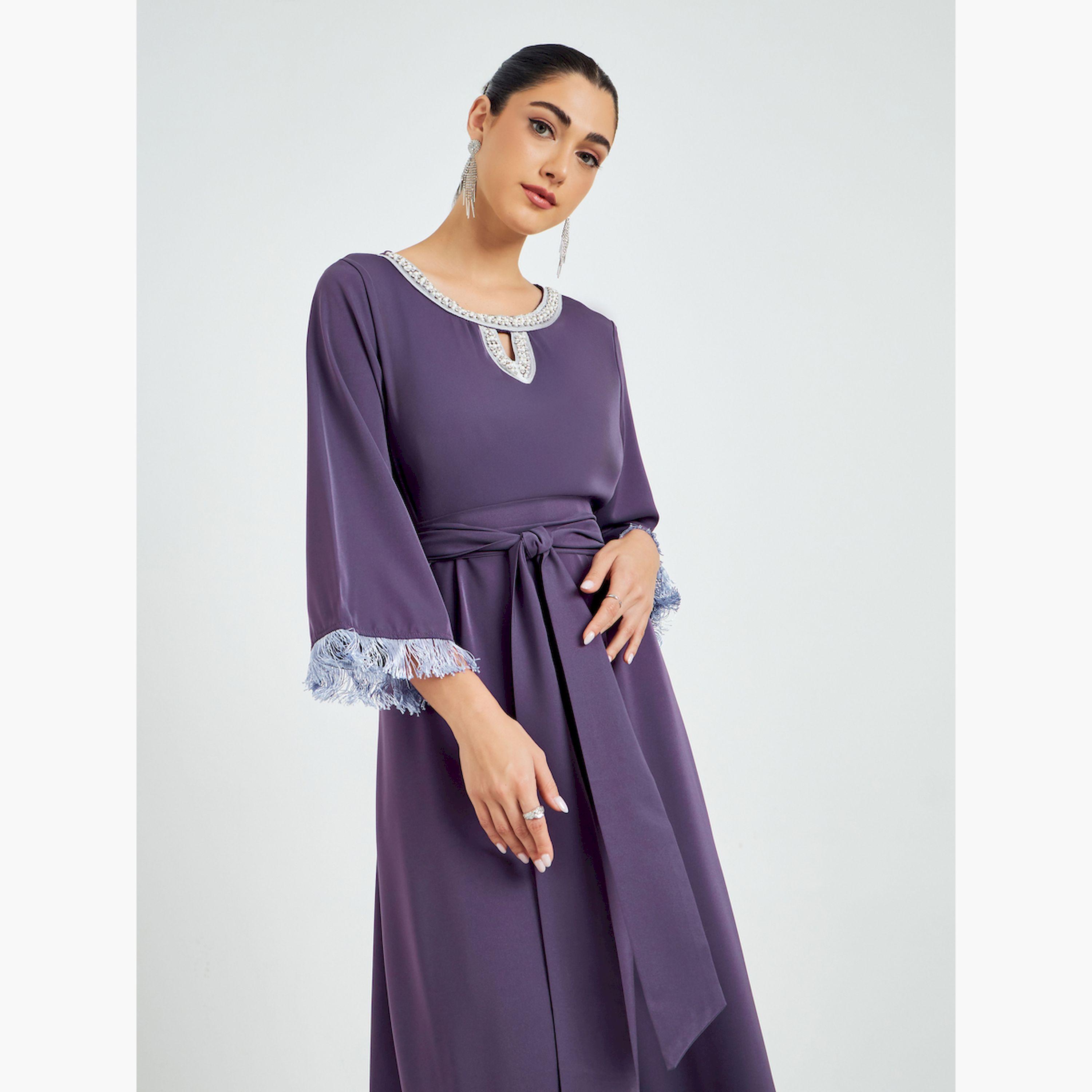 جلابية بحافة واسعة مزينة بشراشيب-women-arabicclothing-jalabiyas-image-2