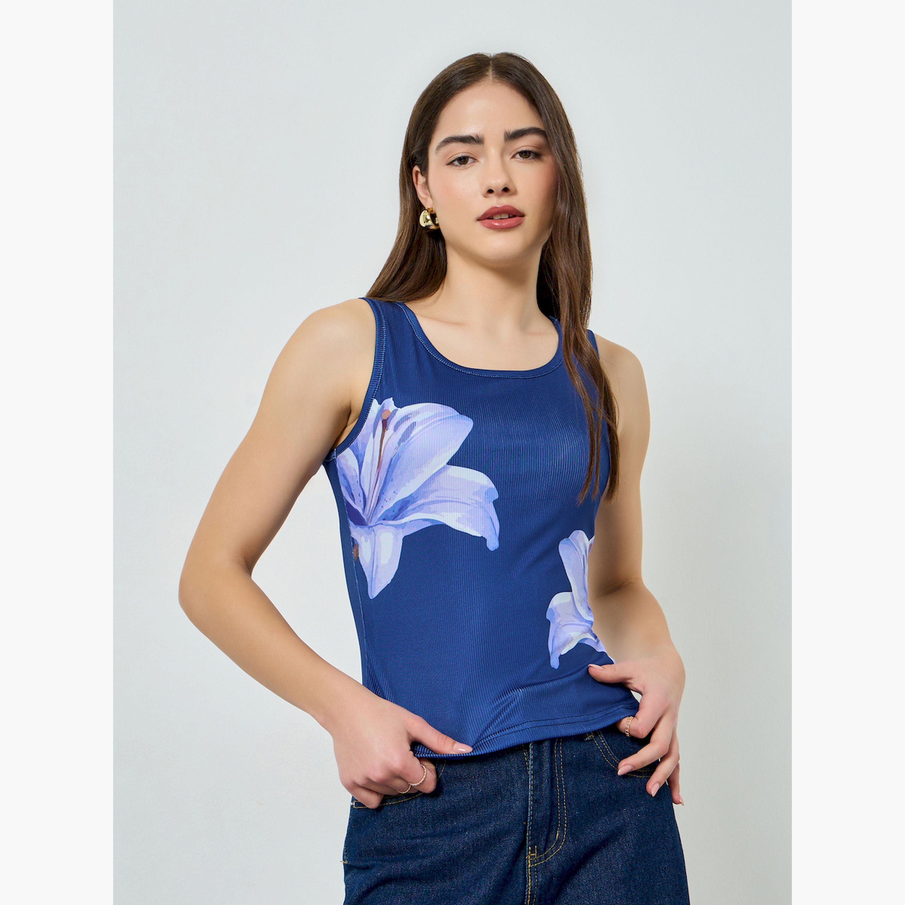 تيشيرت مضلع ضيق بنقشة زهور-women-clothing-tshirts-image-1