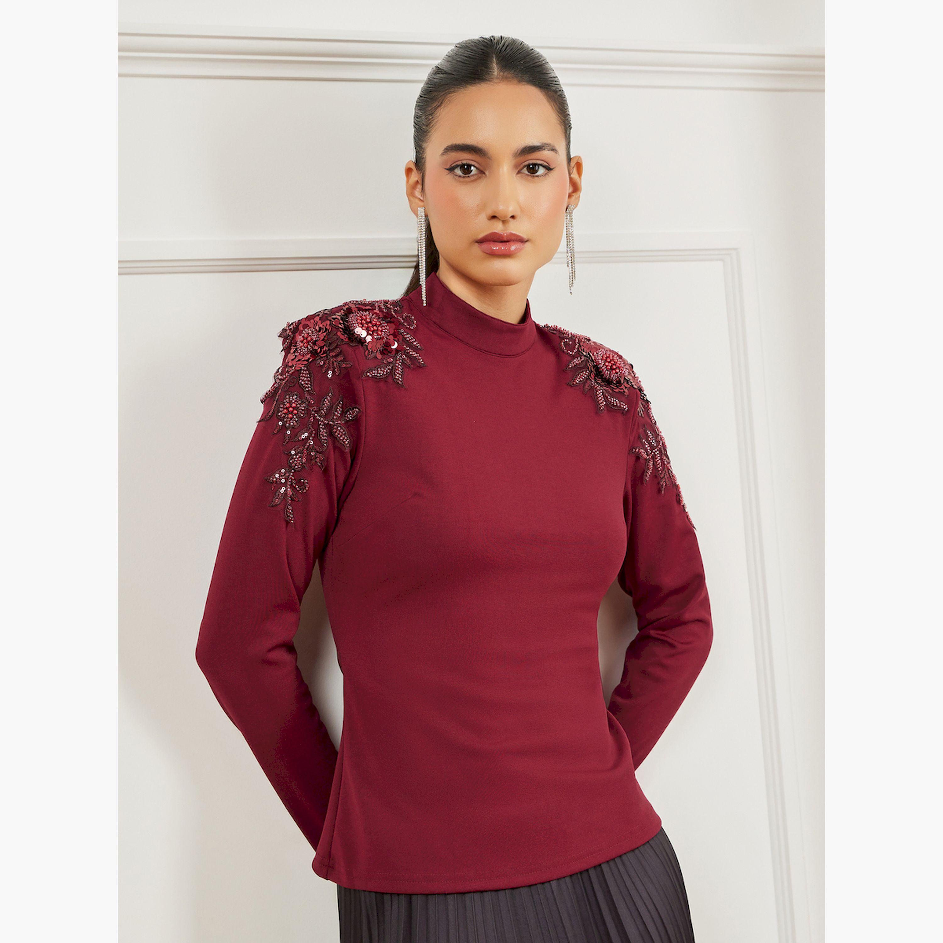 بلوزة محبوكة بأكتاف مزينة-women-clothing-shirtsandblouses-blouses-image-1