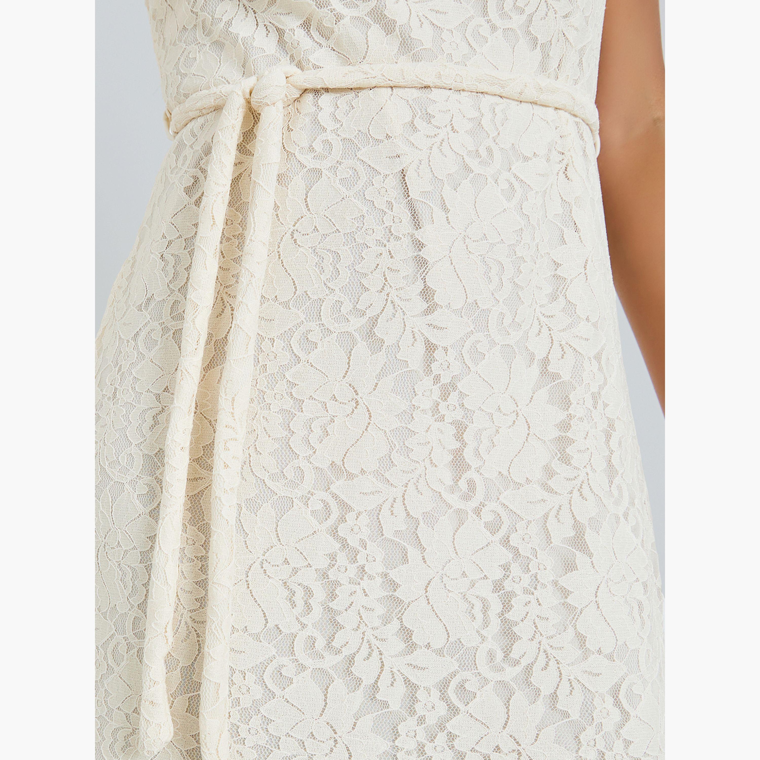 Styli Off-White Lace Sleeveless Ruffled Hem Maxi Dress-women-clothing-dresses-image-4