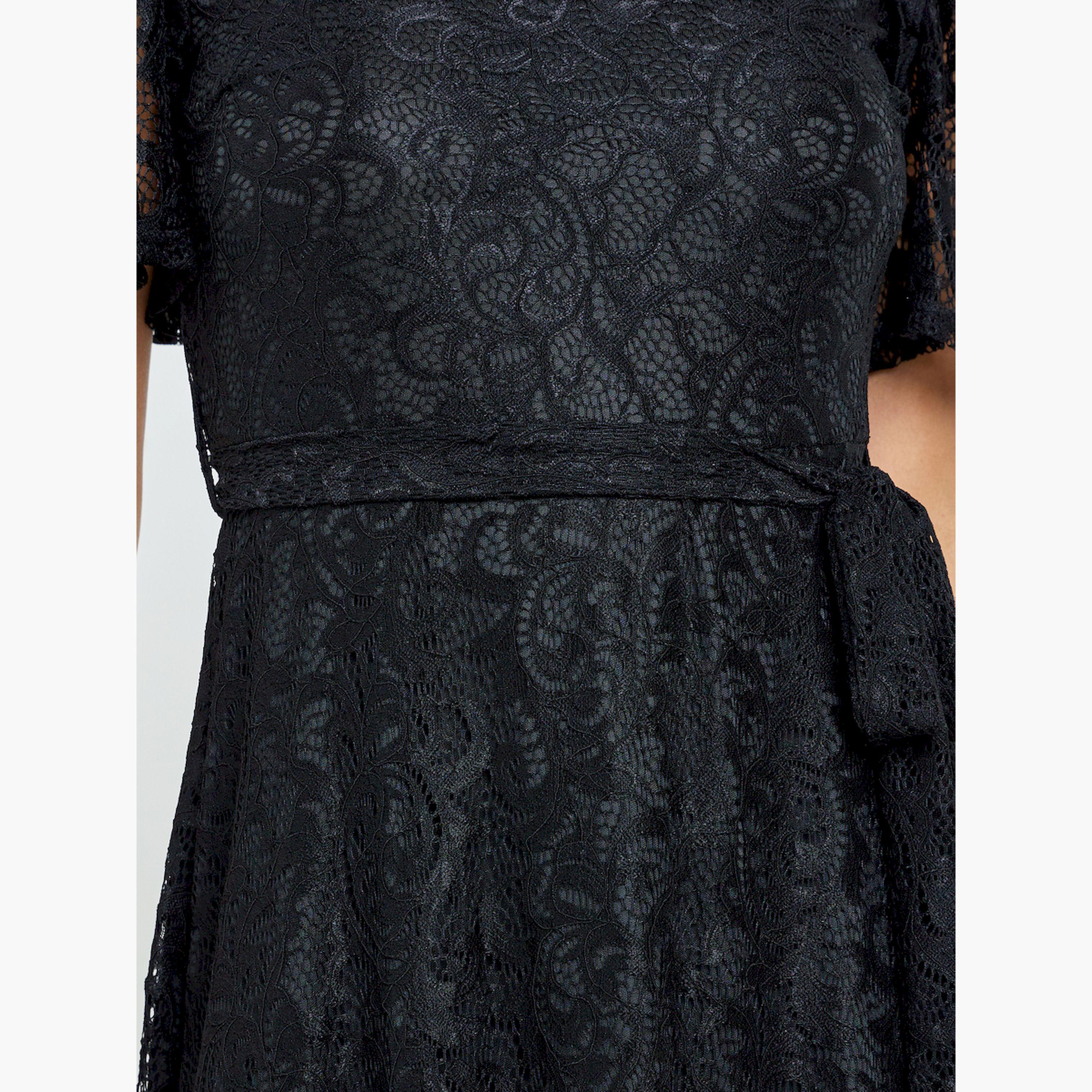 فستان ماكسي دانتيل بحافة واسعة وأكمام قصيرة-women-clothing-dresses-image-4