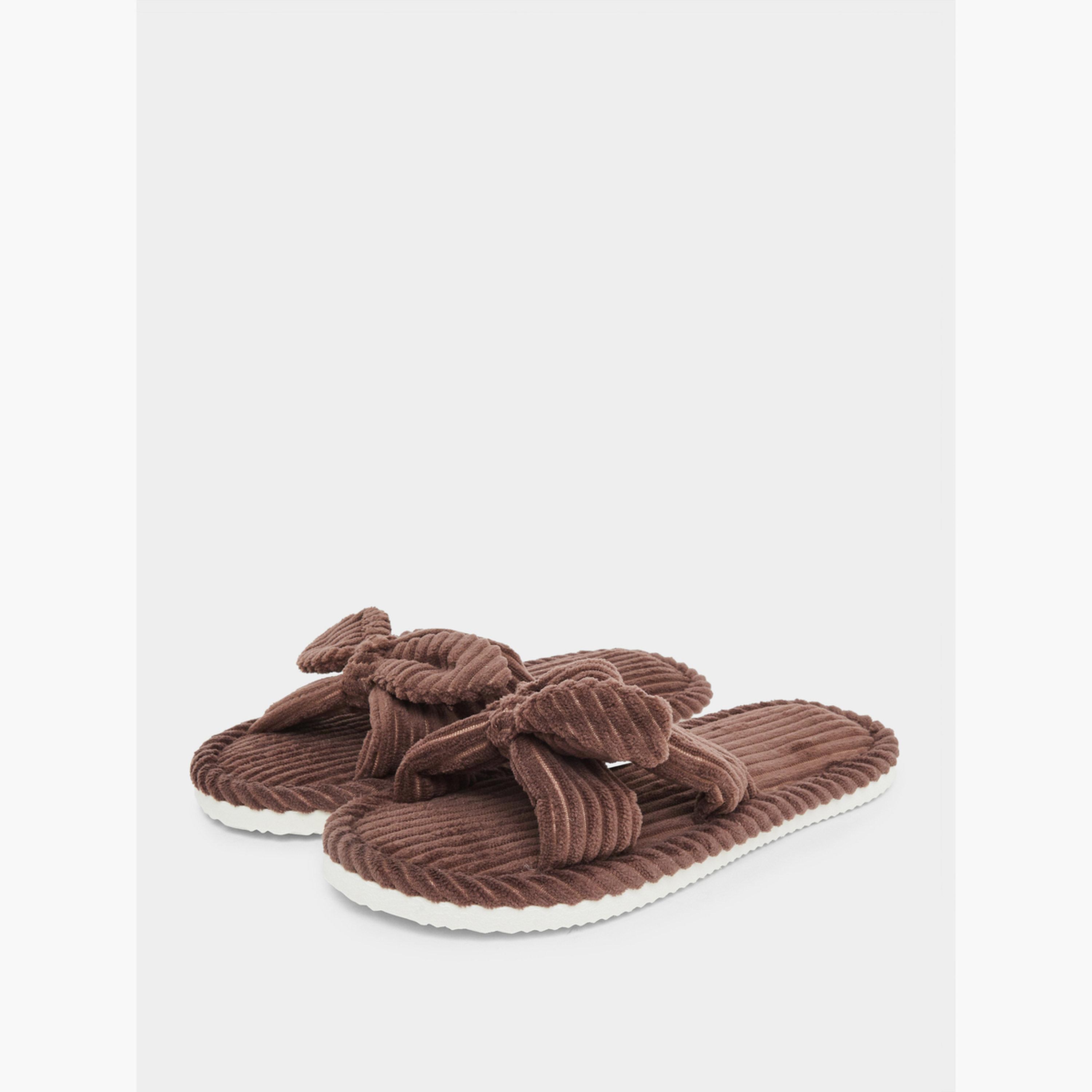 شبشب كوردروي بتفاصيل فيونكة-women-shoes-bedroomslippers-image-1