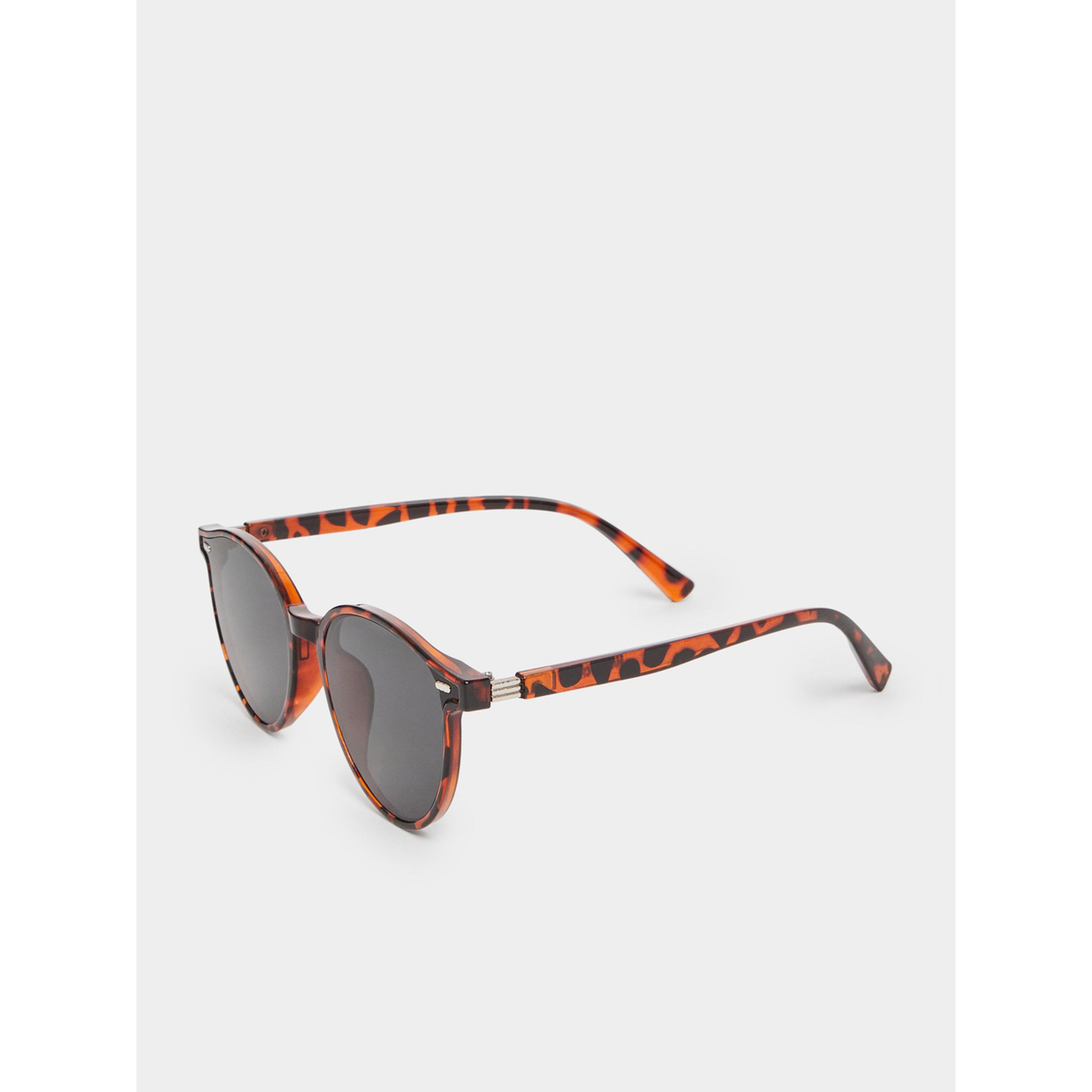 Styli Women Tortoise Frame Round Sunglasses-men-sunglasses-image-1