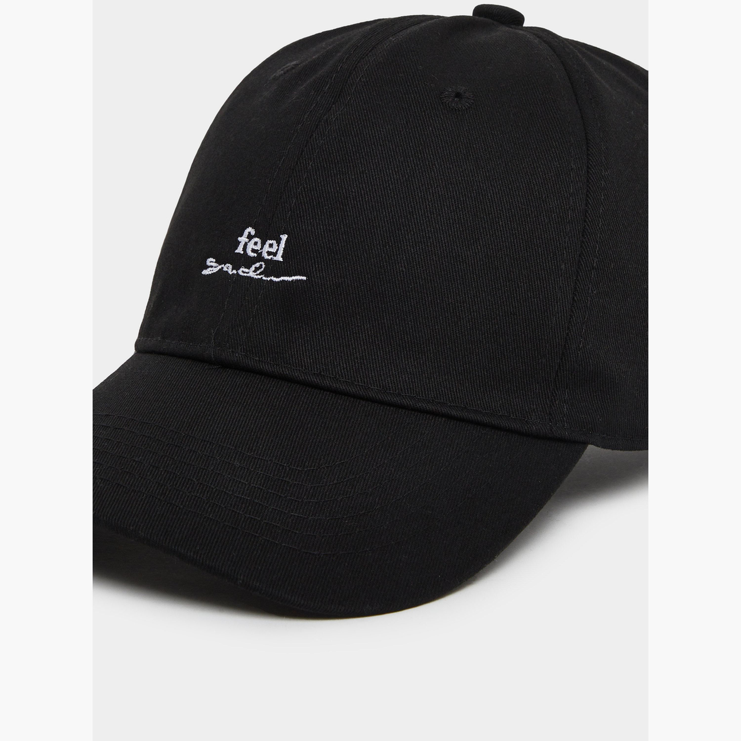 كاب بيسبول بتفاصيل مُطرّزة-men-caps-image-3