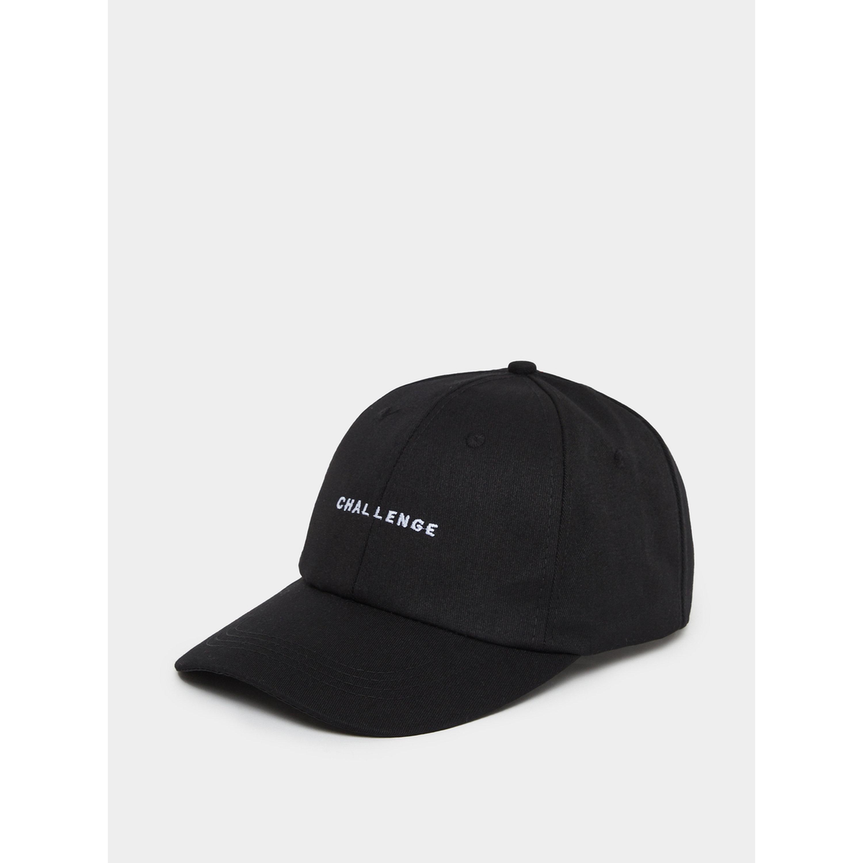 كاب بيسبول بتفاصيل مُطرّزة-men-caps-image-1