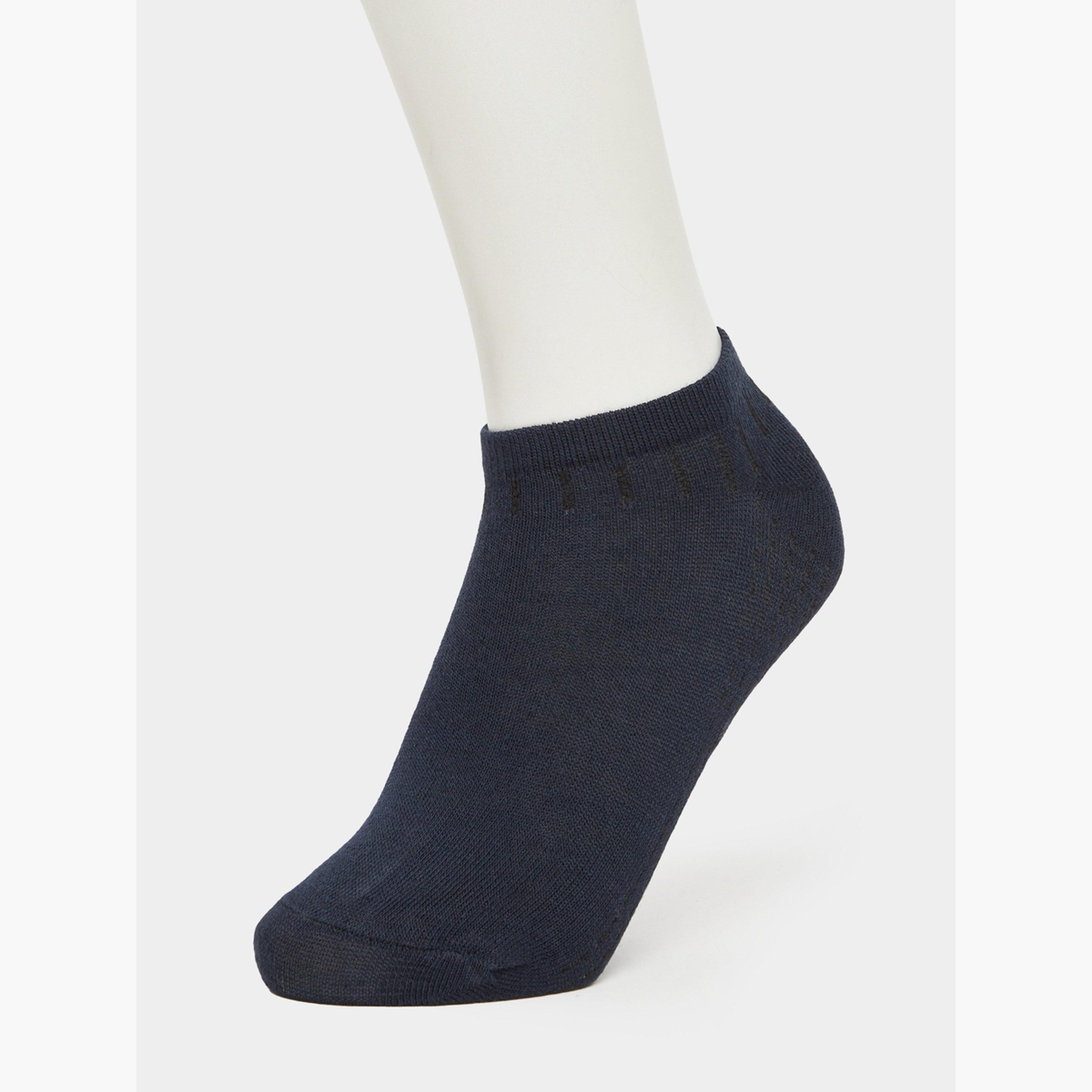 طقم 5 أزواج جوارب كاحل بتفاصيل متباينة-men-socks-image-4