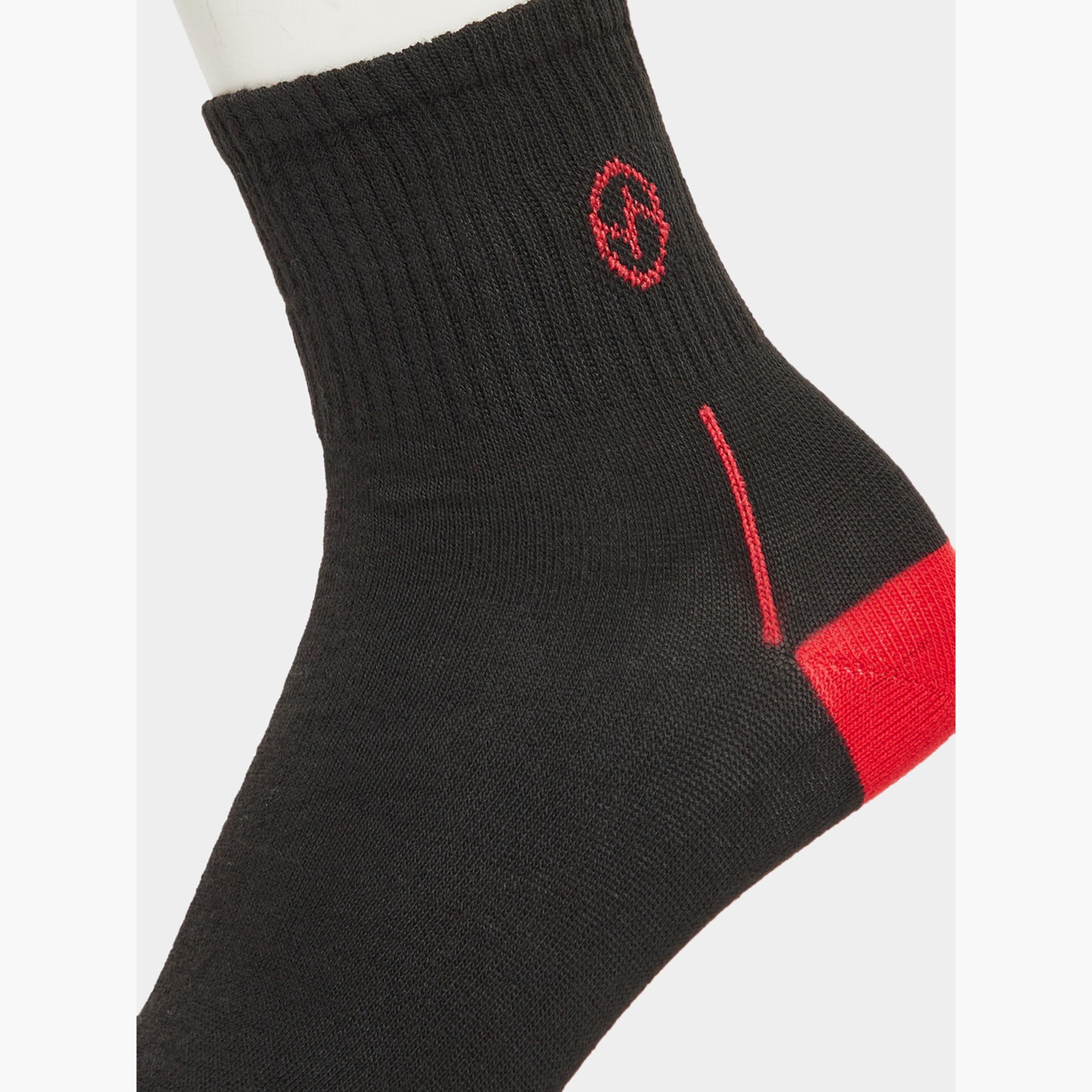 مجموعة من 5 جوارب بتفاصيل مضلعة-men-socks-image-5