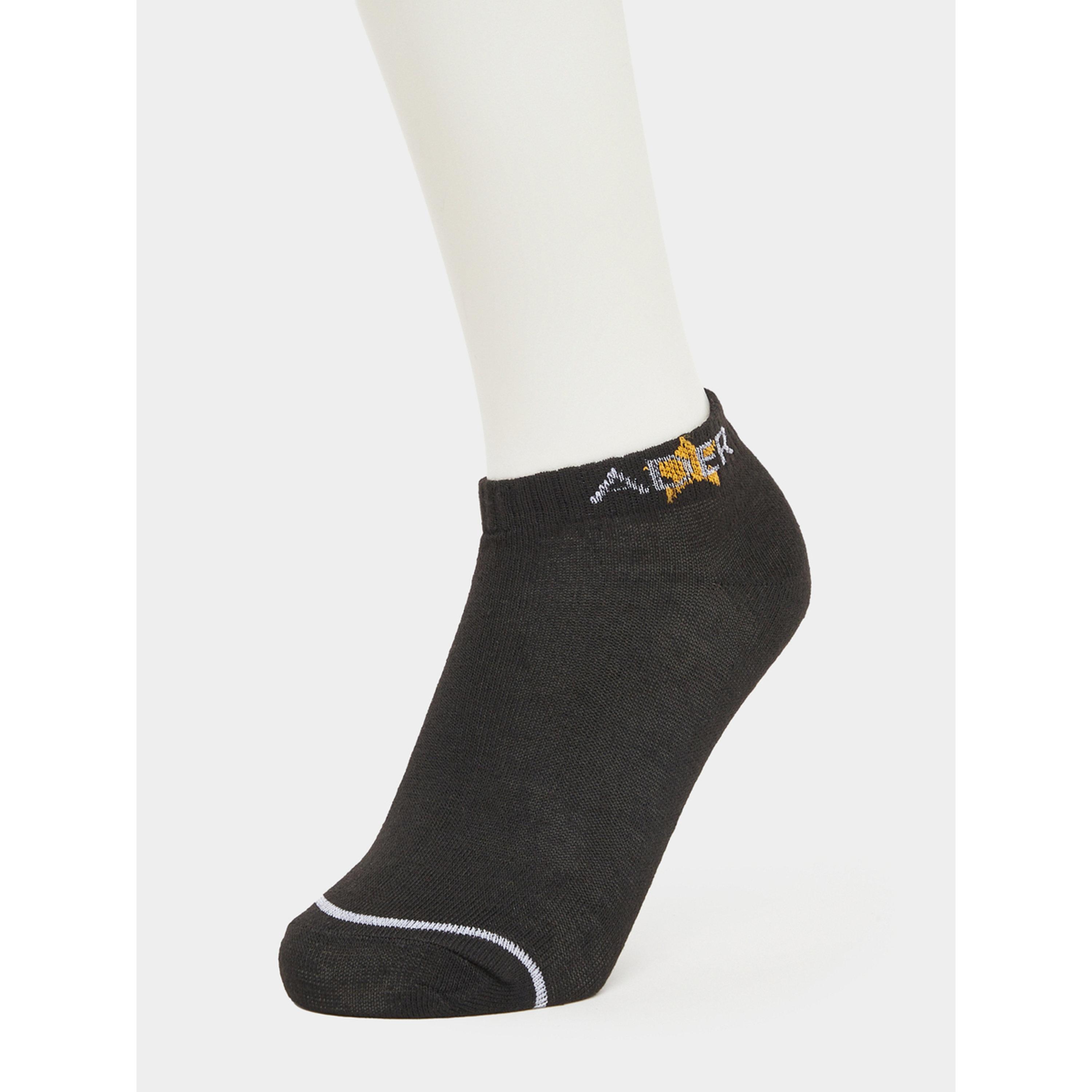 حزمة من 5 - جوارب كاحل بحواف مضلعة وتفاصيل متباينة-women-socksandstockings-image-2