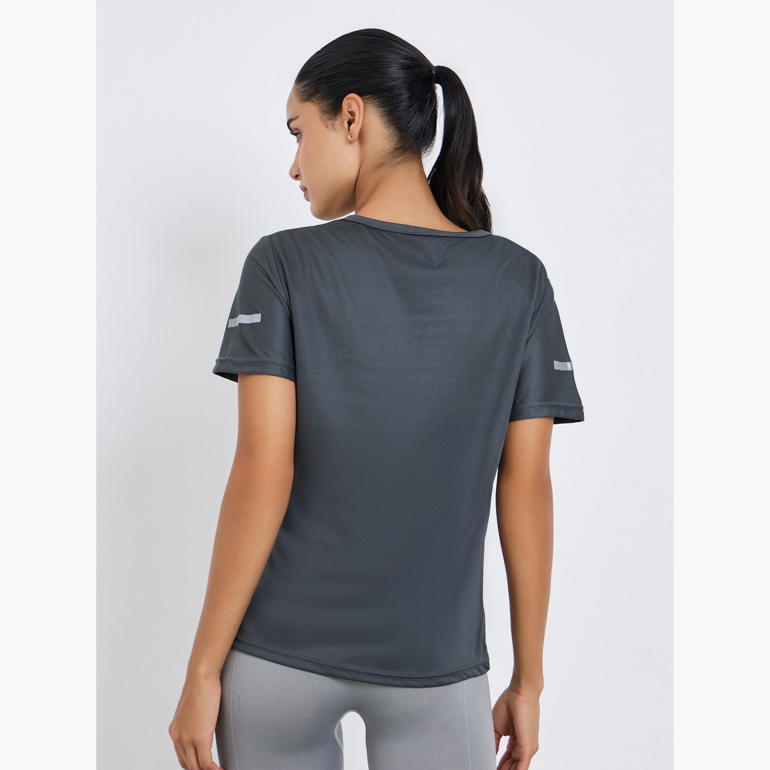 Styli Women Grey Reflective Print Top-women-clothing-tshirts-image-3