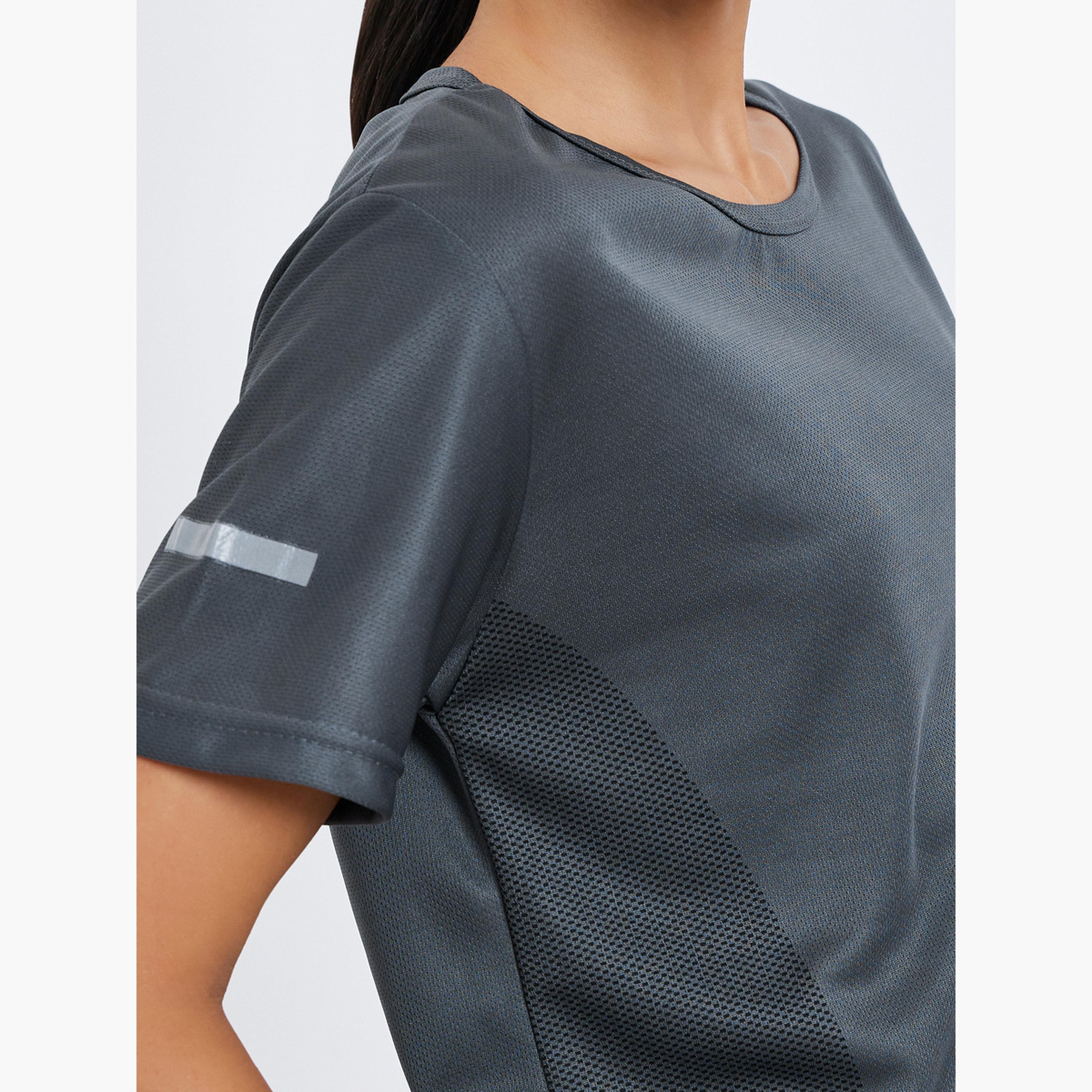 Styli Women Grey Reflective Print Top-women-clothing-tshirts-image-4
