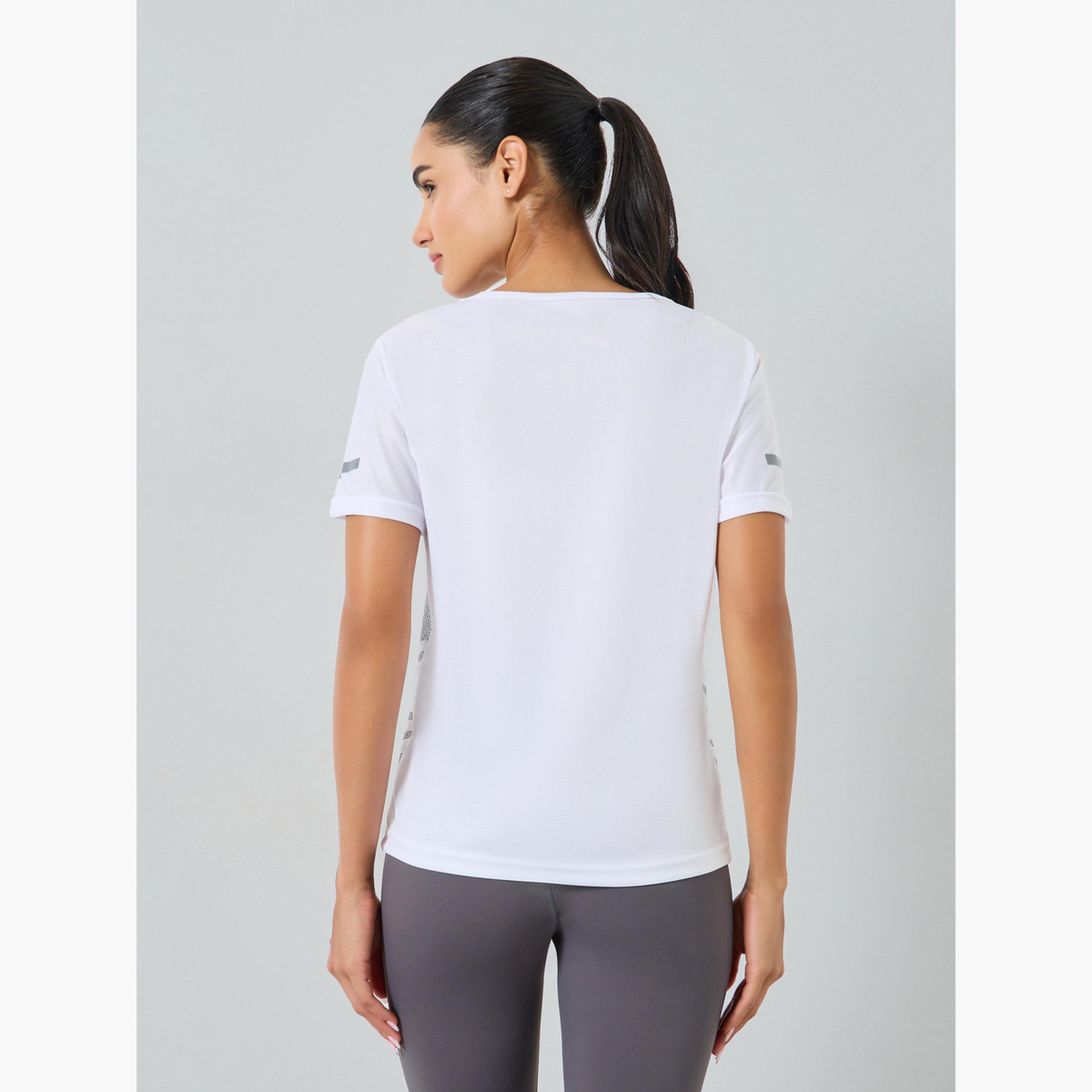 Styli Women Reflective Stripe Short Sleeve Top-sports-women-clothing-tshirtsandvests-image-4