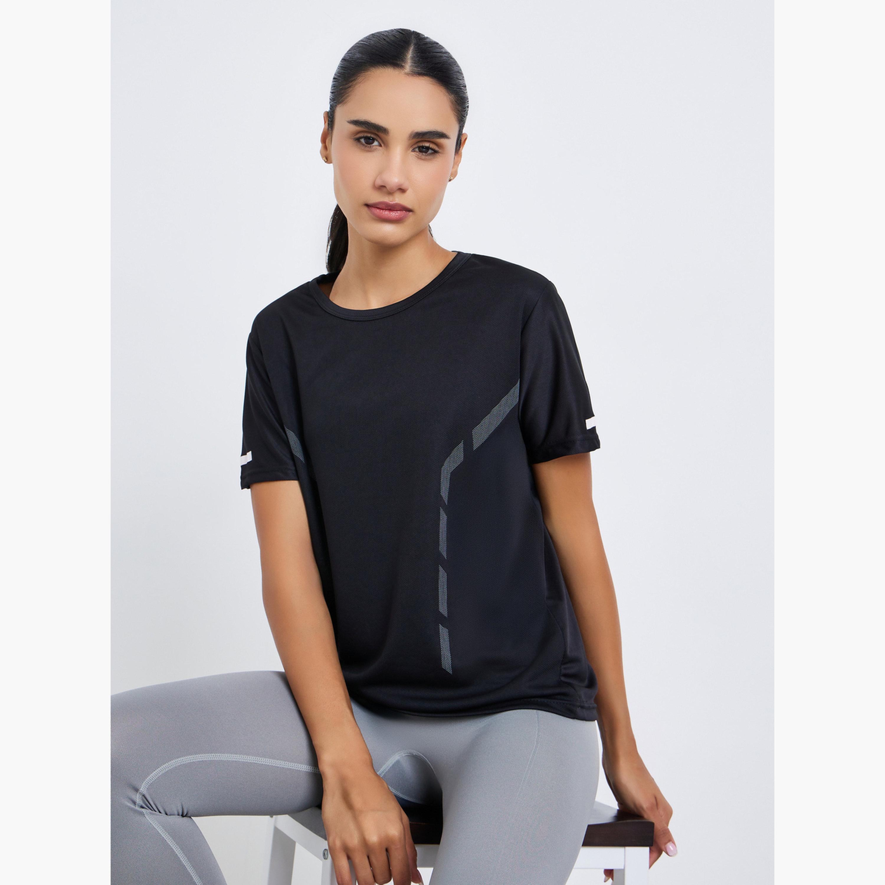 بلوزة كاجوال بطبعة عاكسة-sports-women-clothing-tshirtsandvests-image-2