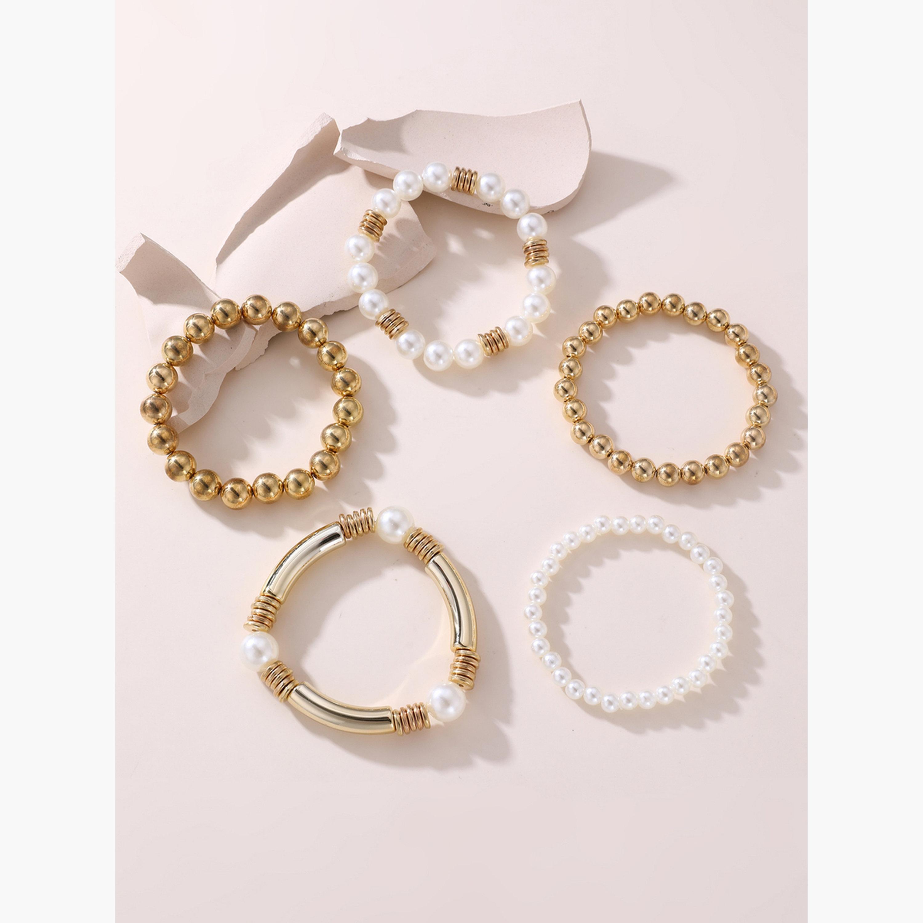 مجموعة من 5 أساور يد مزينة باللؤلؤ الصناعي والخرز-women-watchesandjewellery-jewellery-banglesandbracelets-image-4