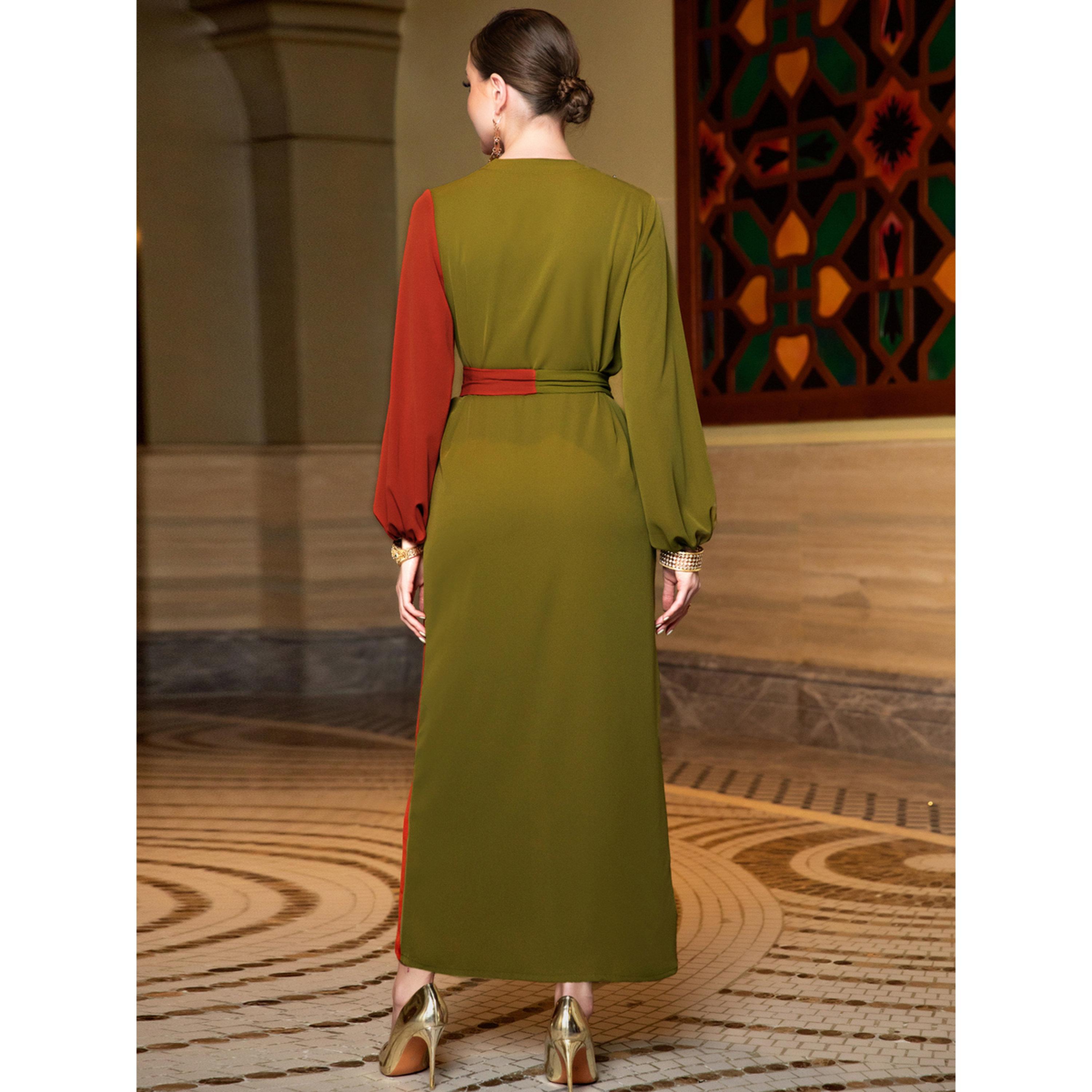 جلابية بنمط كتل الالوان ومزينة بالفصوص-women-arabicclothing-jalabiyas-image-2