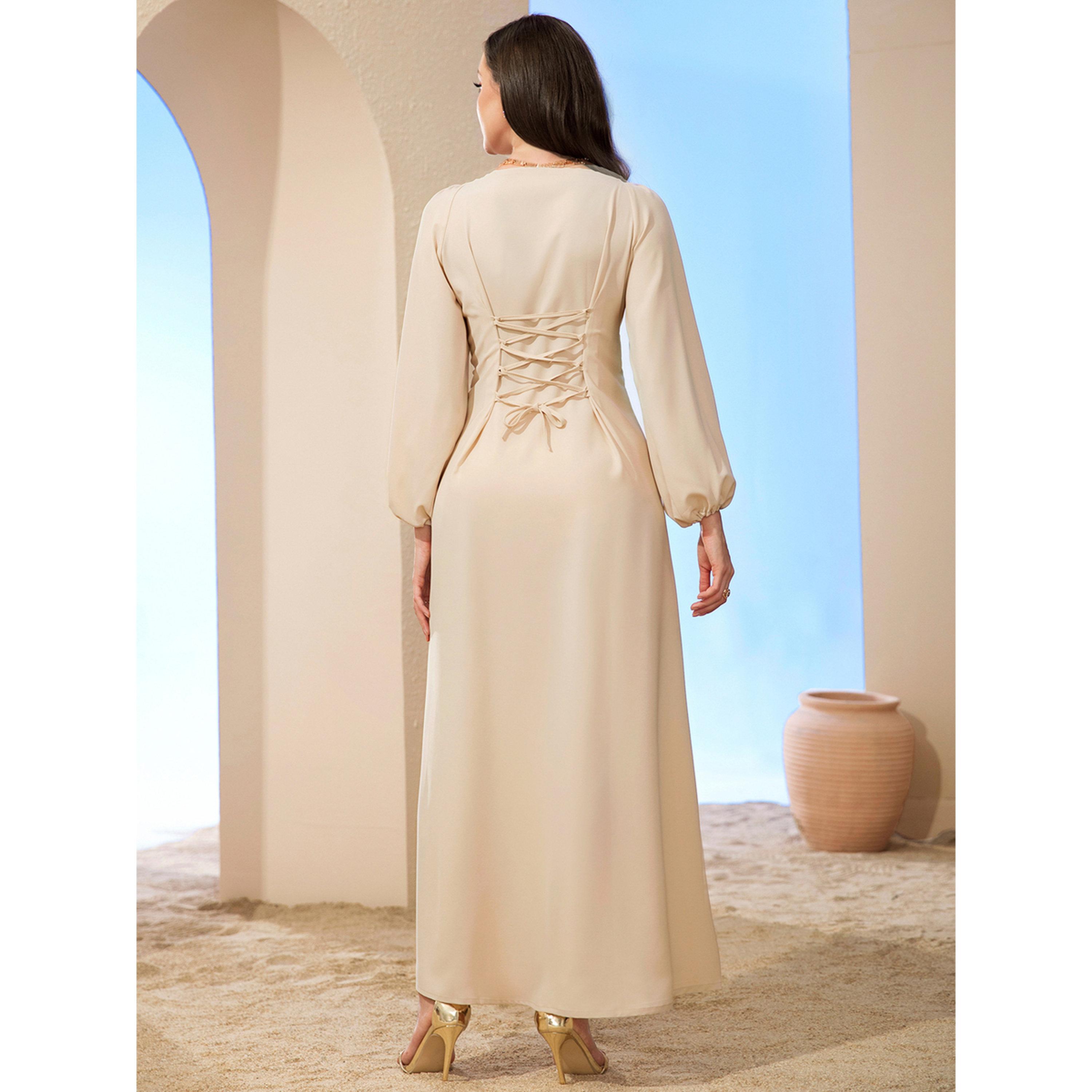 جلابية مزينة بالفصوص وحواف ذهبية-women-arabicclothing-jalabiyas-image-2