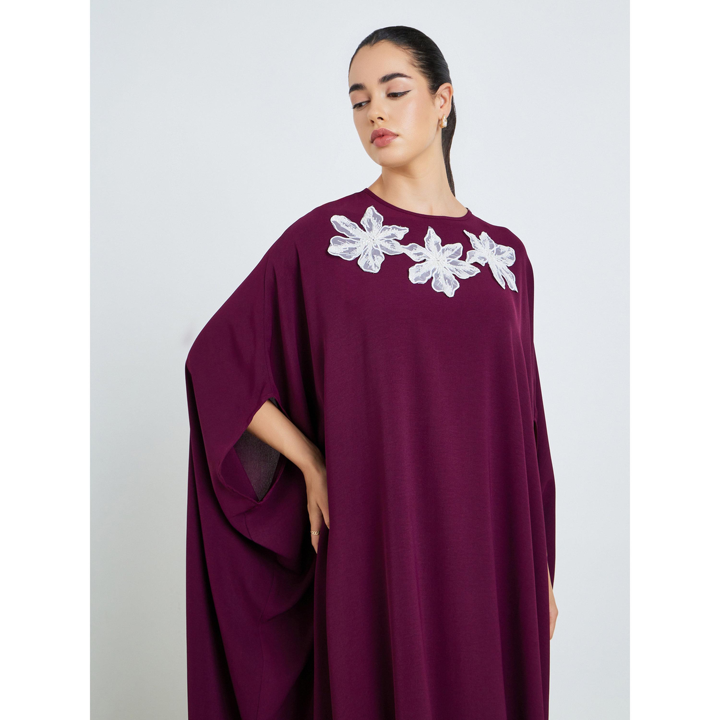 Styli Women Burgundy Maxi Kaftan with Floral Embellishments-women-arabicclothing-kaftan-image-2
