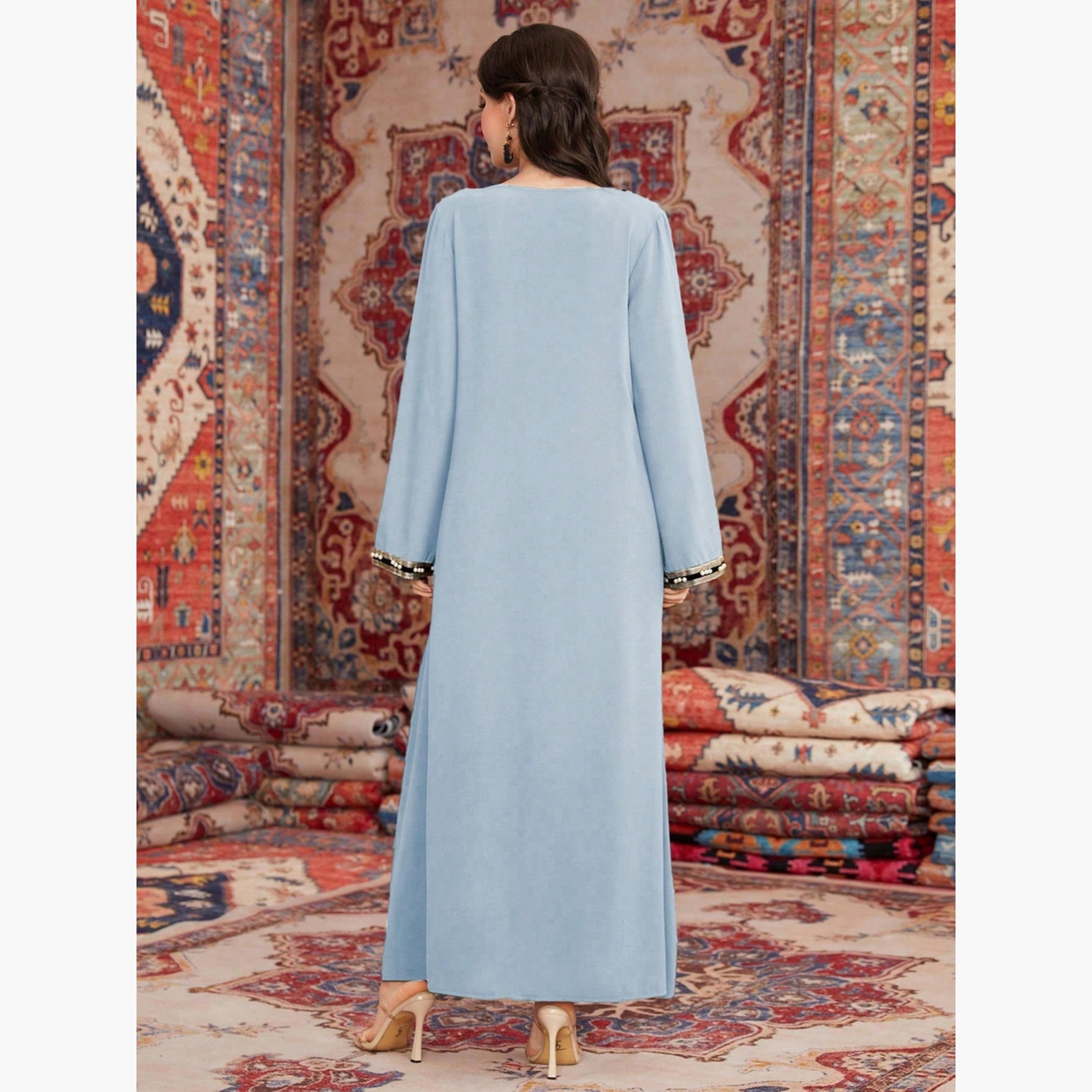 V جلابية مزينة بلؤلؤ صناعي وياقة-women-arabicclothing-jalabiyas-image-2