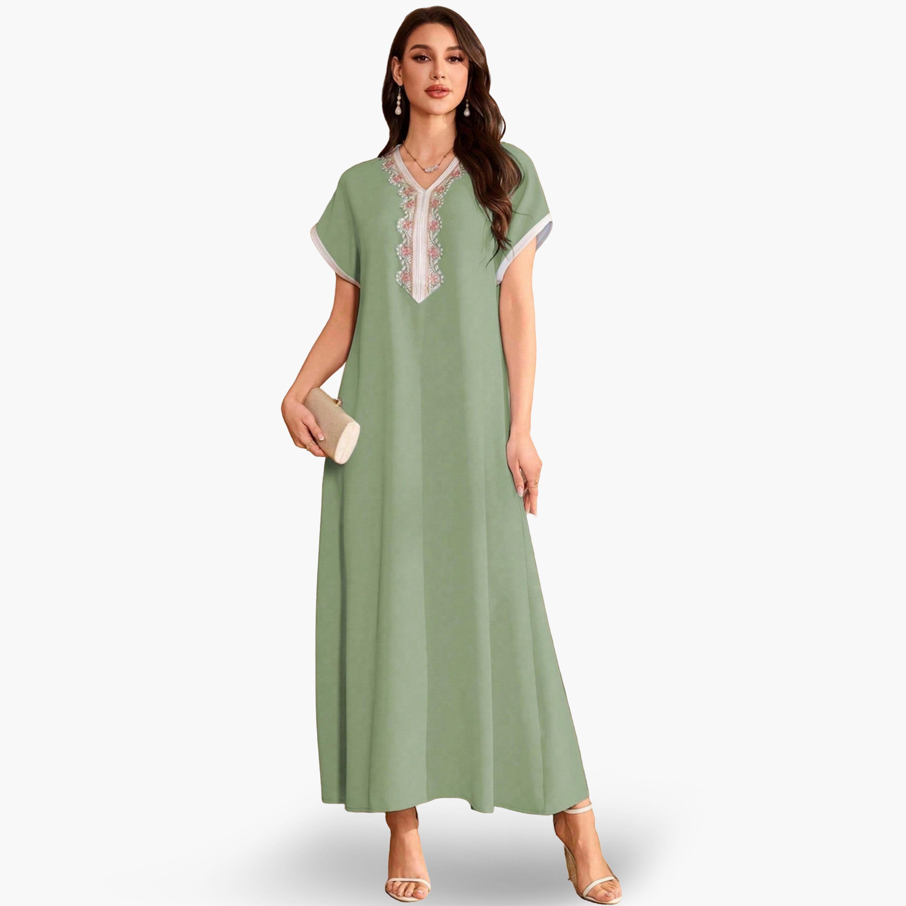جلابية بتفاصيل مرقعة بزهور-women-arabicclothing-jalabiyas-image-1