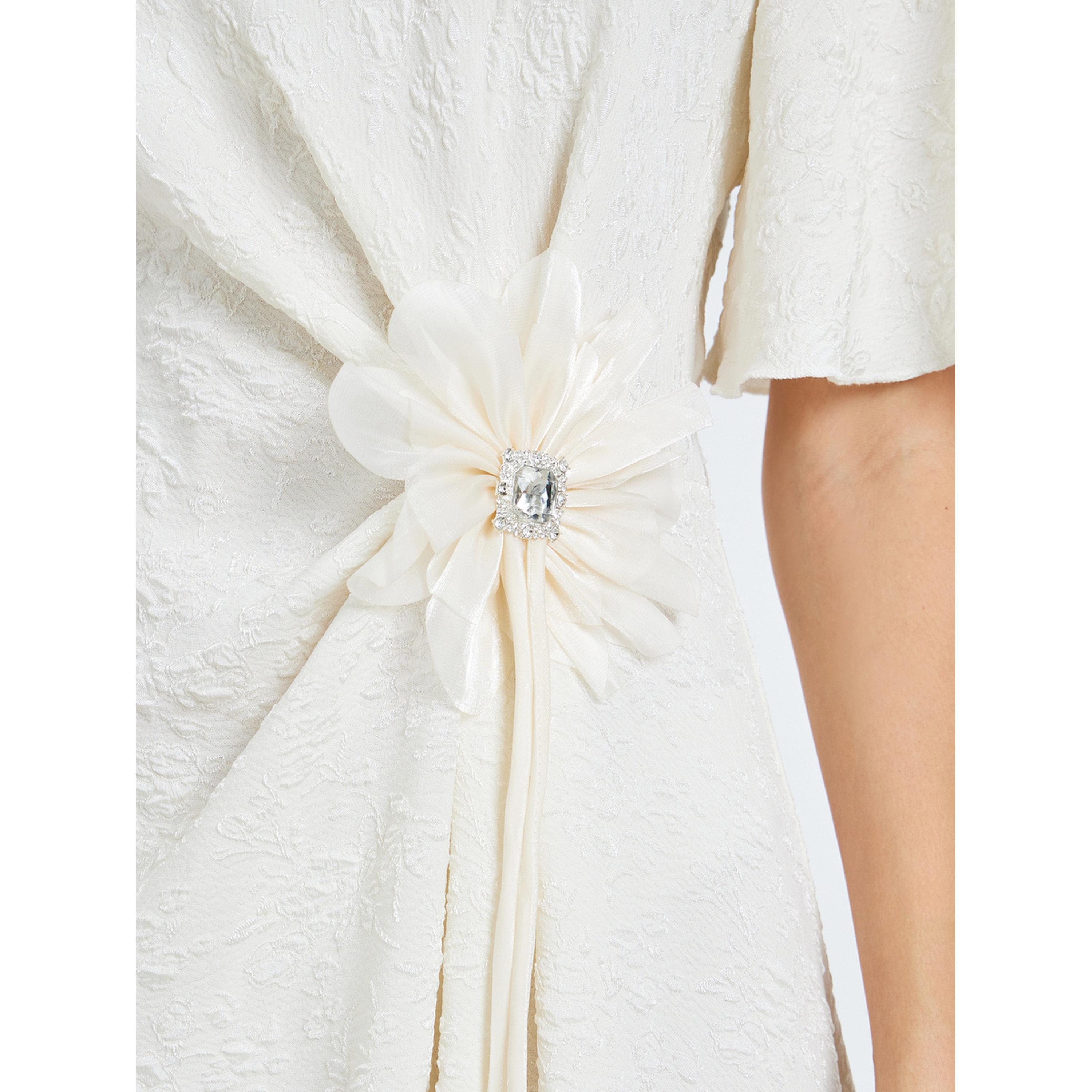 فستان ميدي مزين بأكمام جرس-women-clothing-dresses-image-5