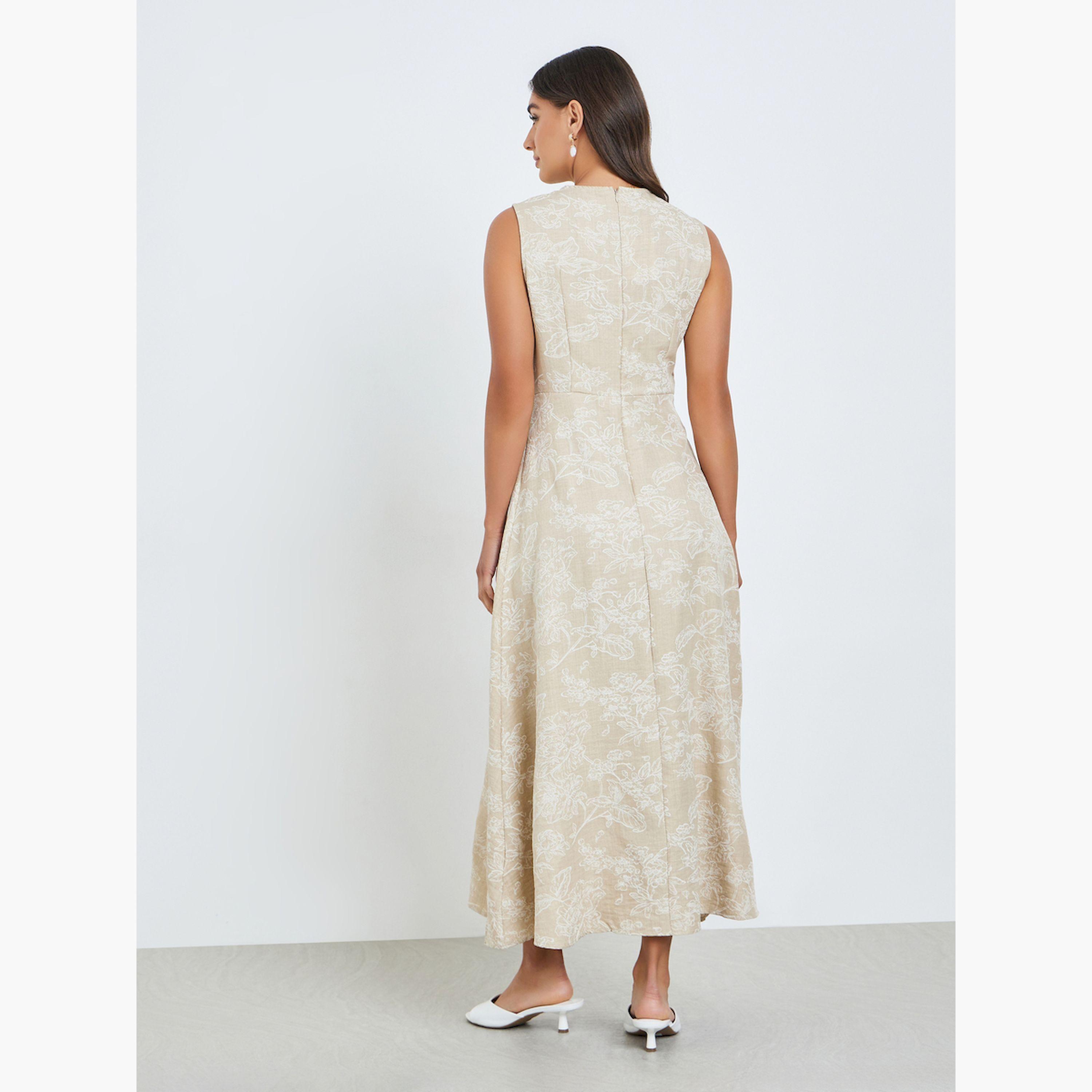 فستان طويل مزين بزهور وبلا أكمام-women-clothing-dresses-image-4