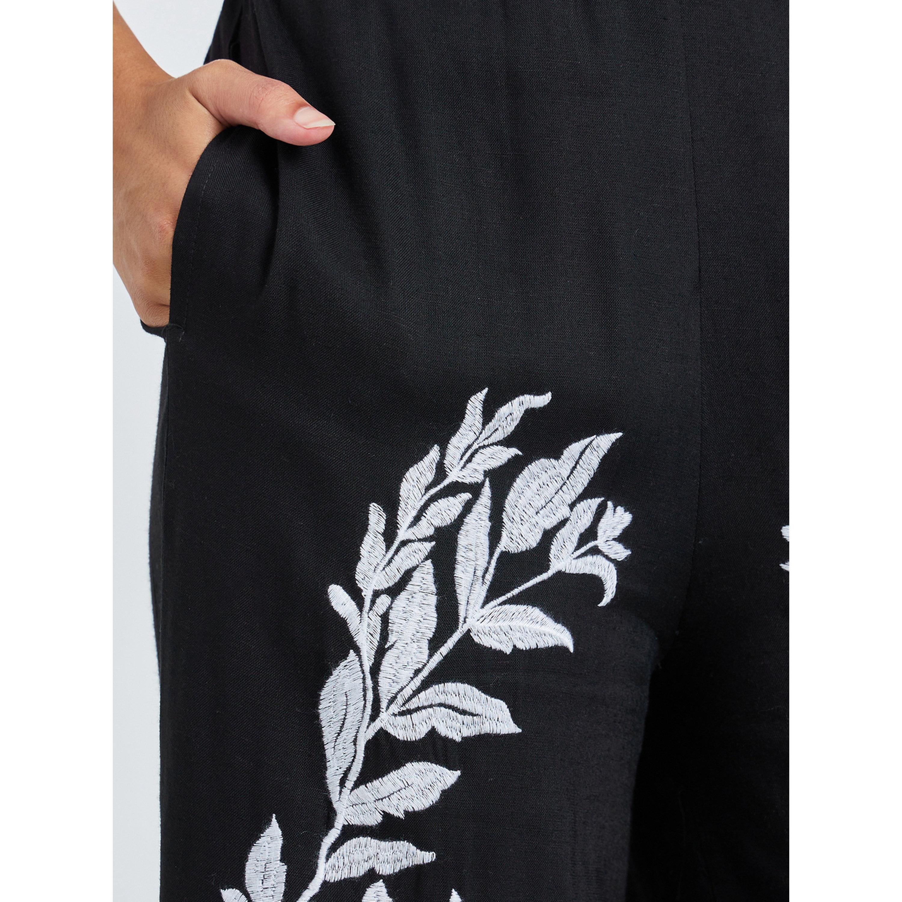 Styli Black Embroidered Wide Leg Pants-women-clothing-bottoms-joggers-image-3