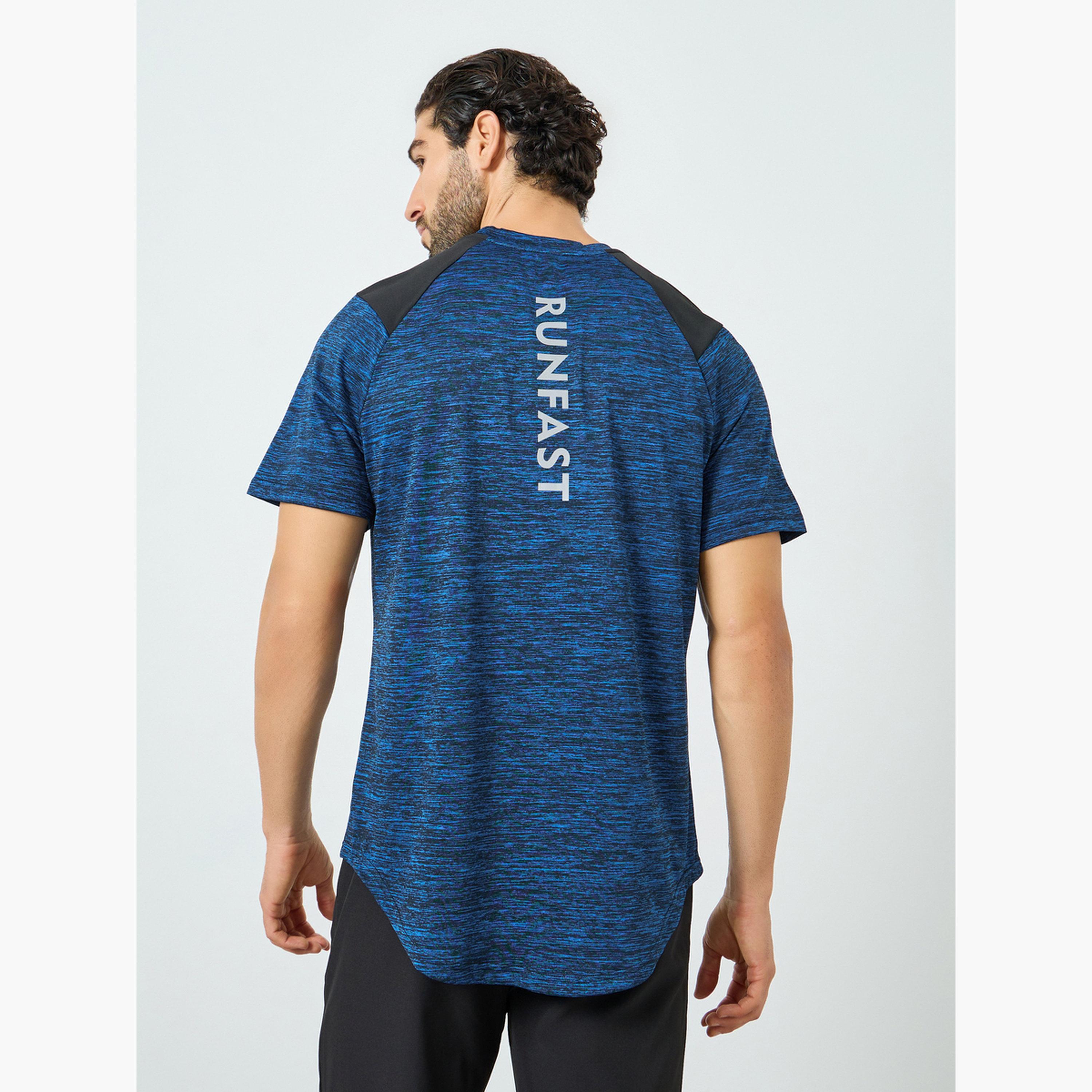 Styli Men Contrast Shoulder Scoop Hem Training T-Shirt-men-clothing-sportswearandactivewear-tshirtsandpolos-image-4