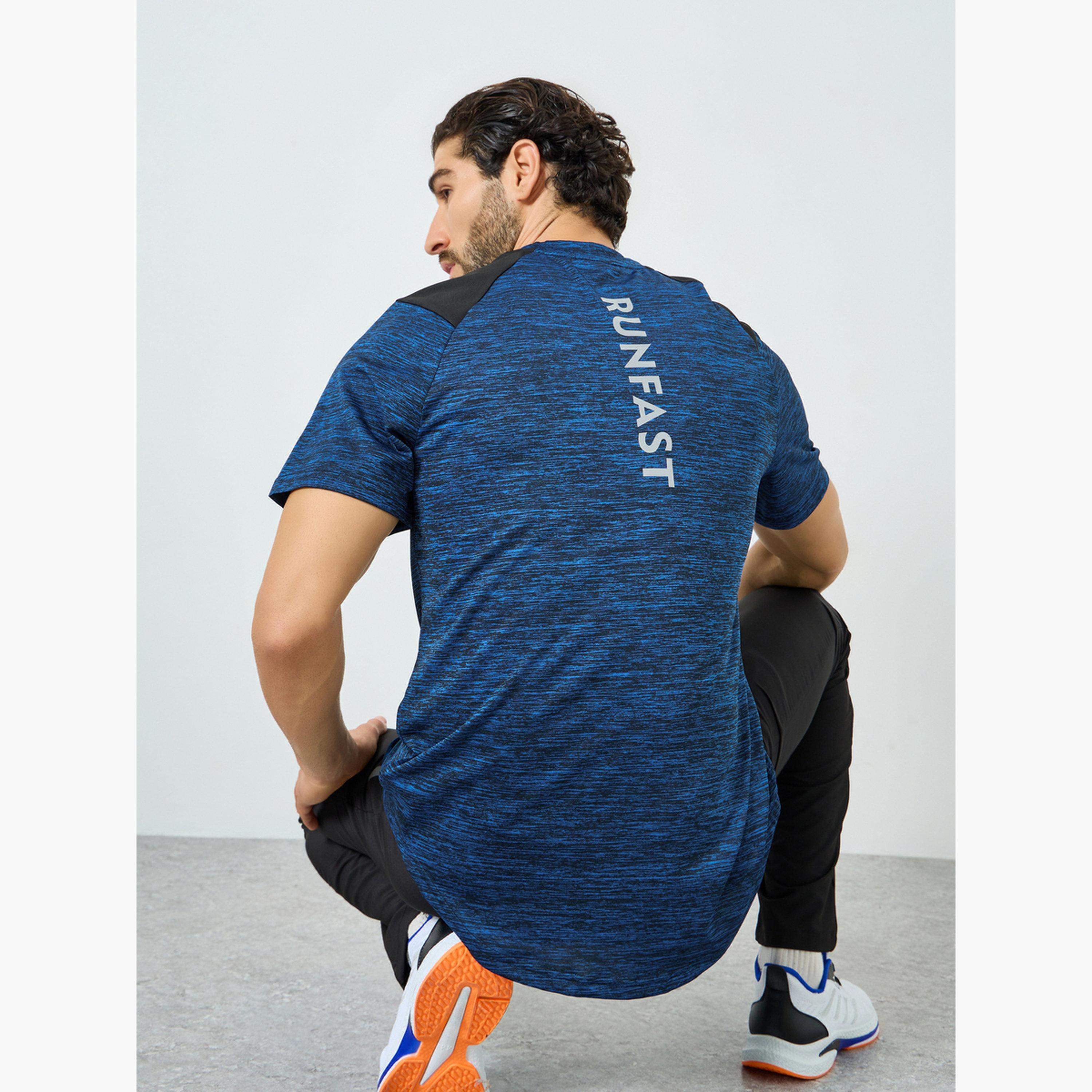 Styli Men Contrast Shoulder Scoop Hem Training T-Shirt-men-clothing-sportswearandactivewear-tshirtsandpolos-image-5