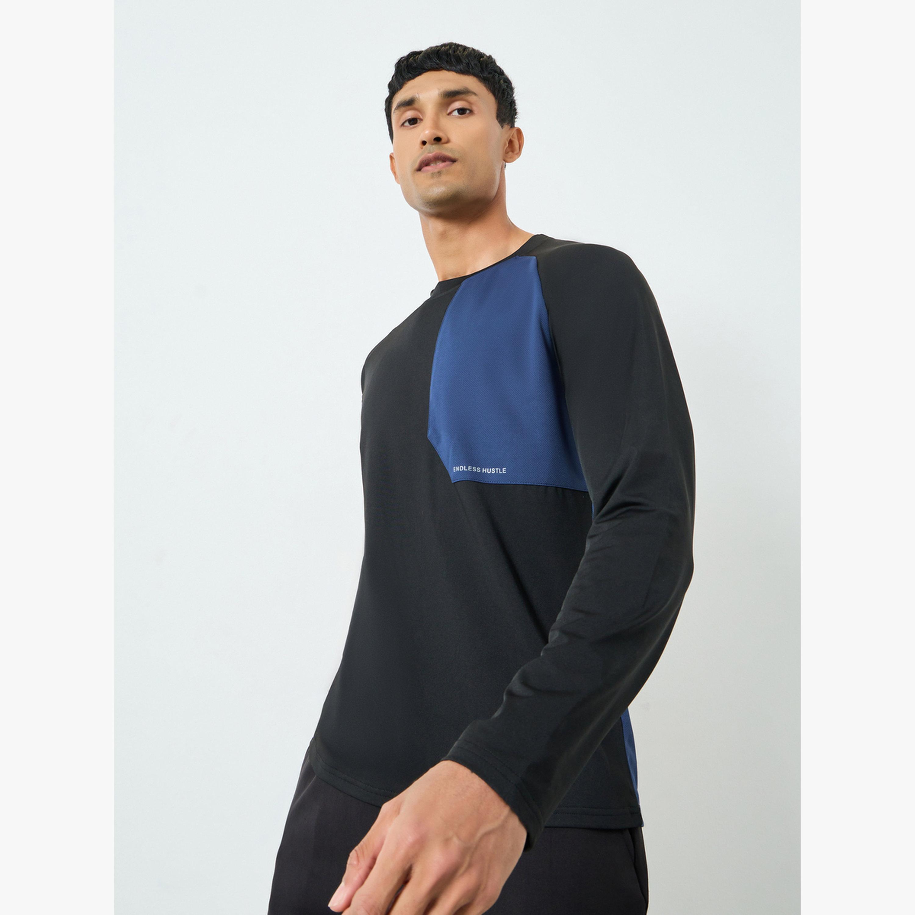 تيشيرت تدريب بلوحة متباينة-men-clothing-sportswearandactivewear-tshirtsandpolos-image-1