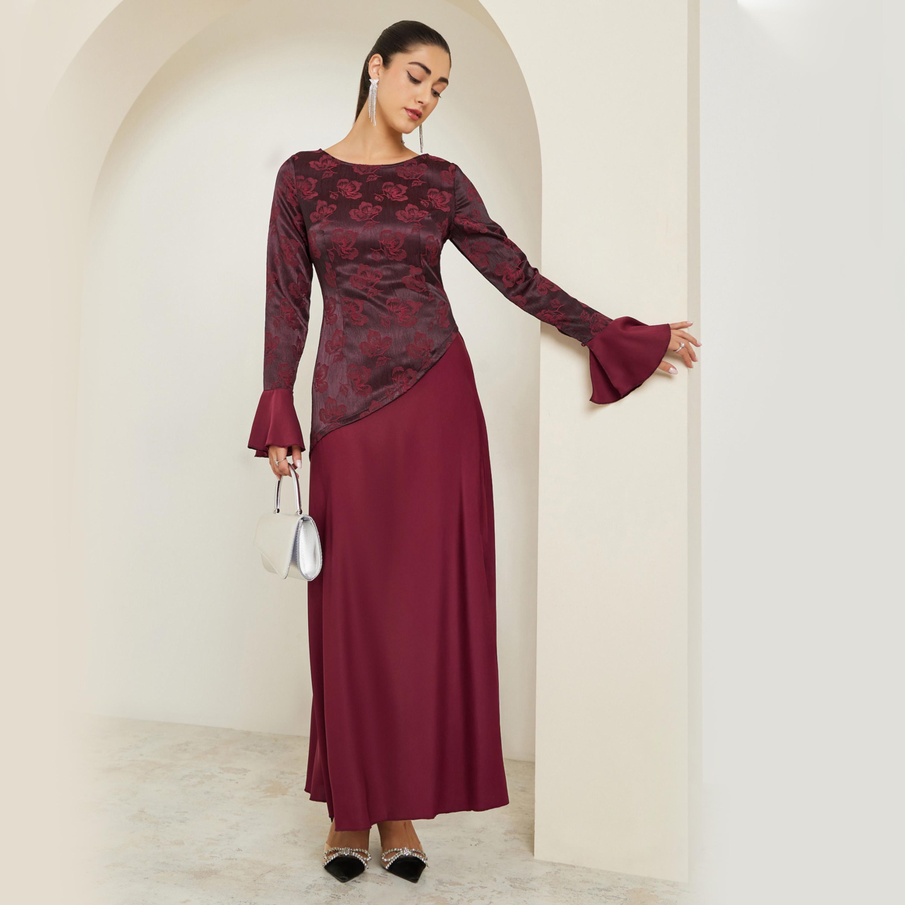 ستايلي - فستان ماكسي بأكمام واسعة تصميم A لون برغندي-women-clothing-dresses-image-1