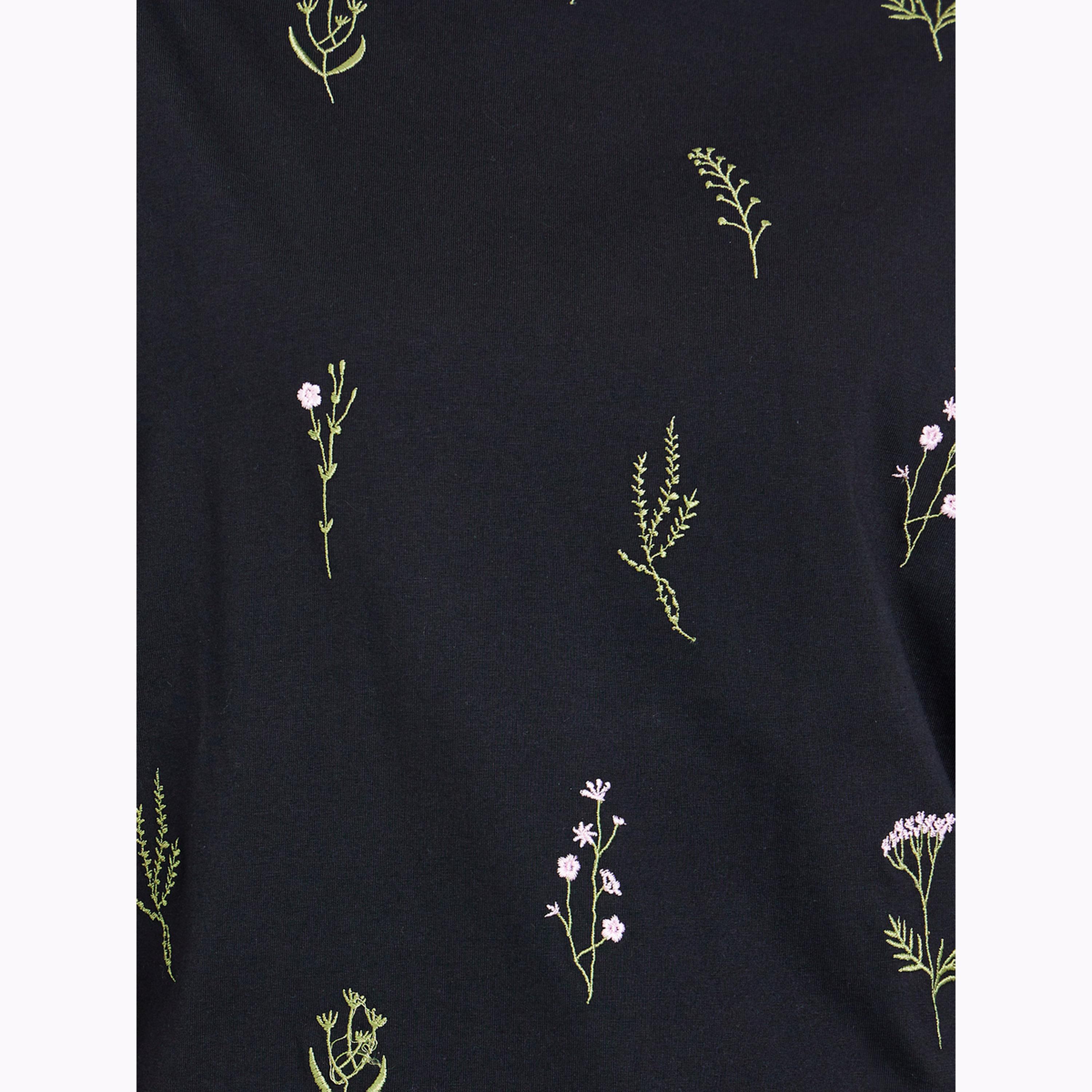 Styli Black Embroidered 100% Cotton Oversized T-Shirt-women-clothing-tshirts-image-5