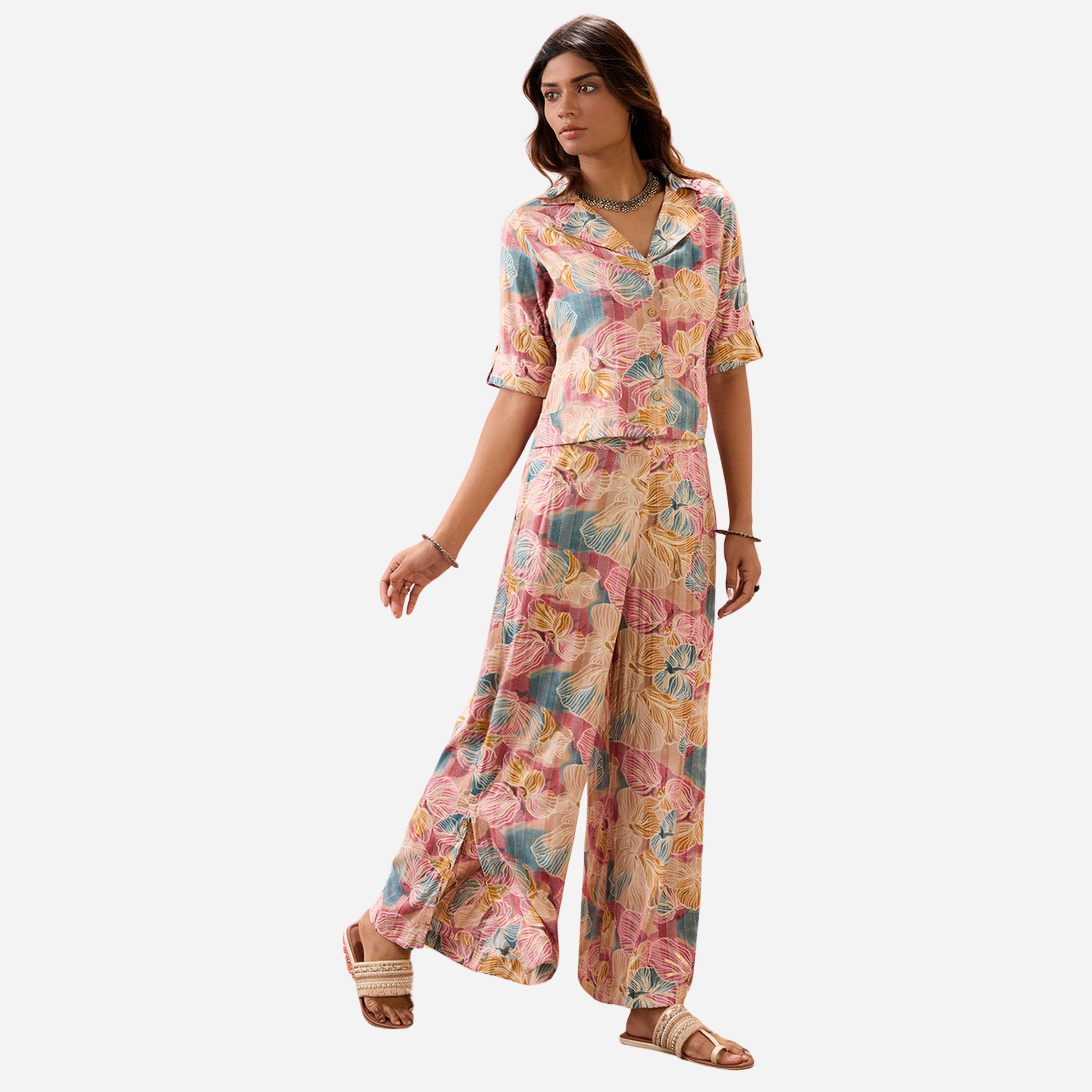 غلوبوص × ستايلي - طقم قميص وبنطال طبعة أزهار متعددة ياقة مدببة-women-clothing-coordsets-image-2